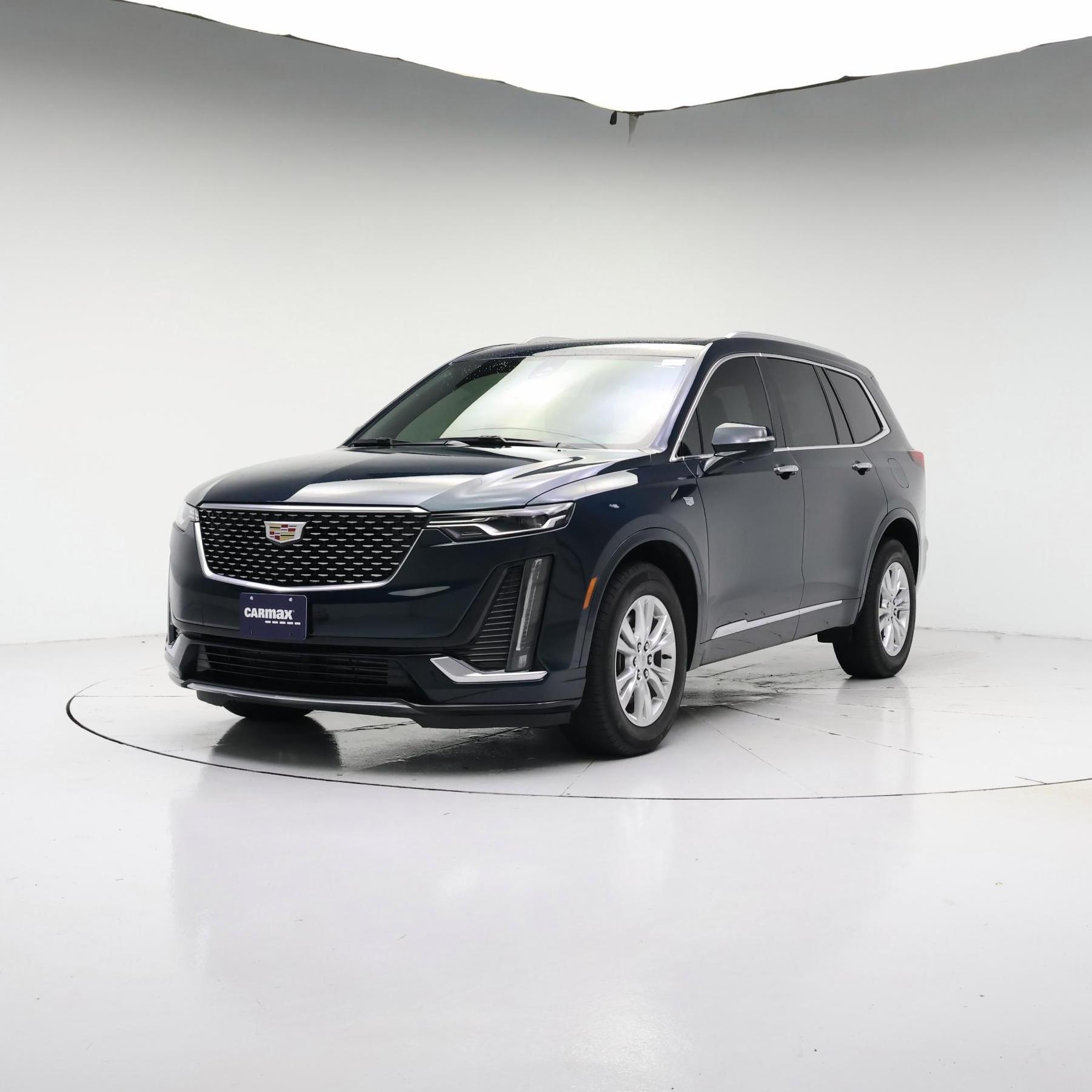 Thumbnail: 2024 Cadillac XT6 - 4