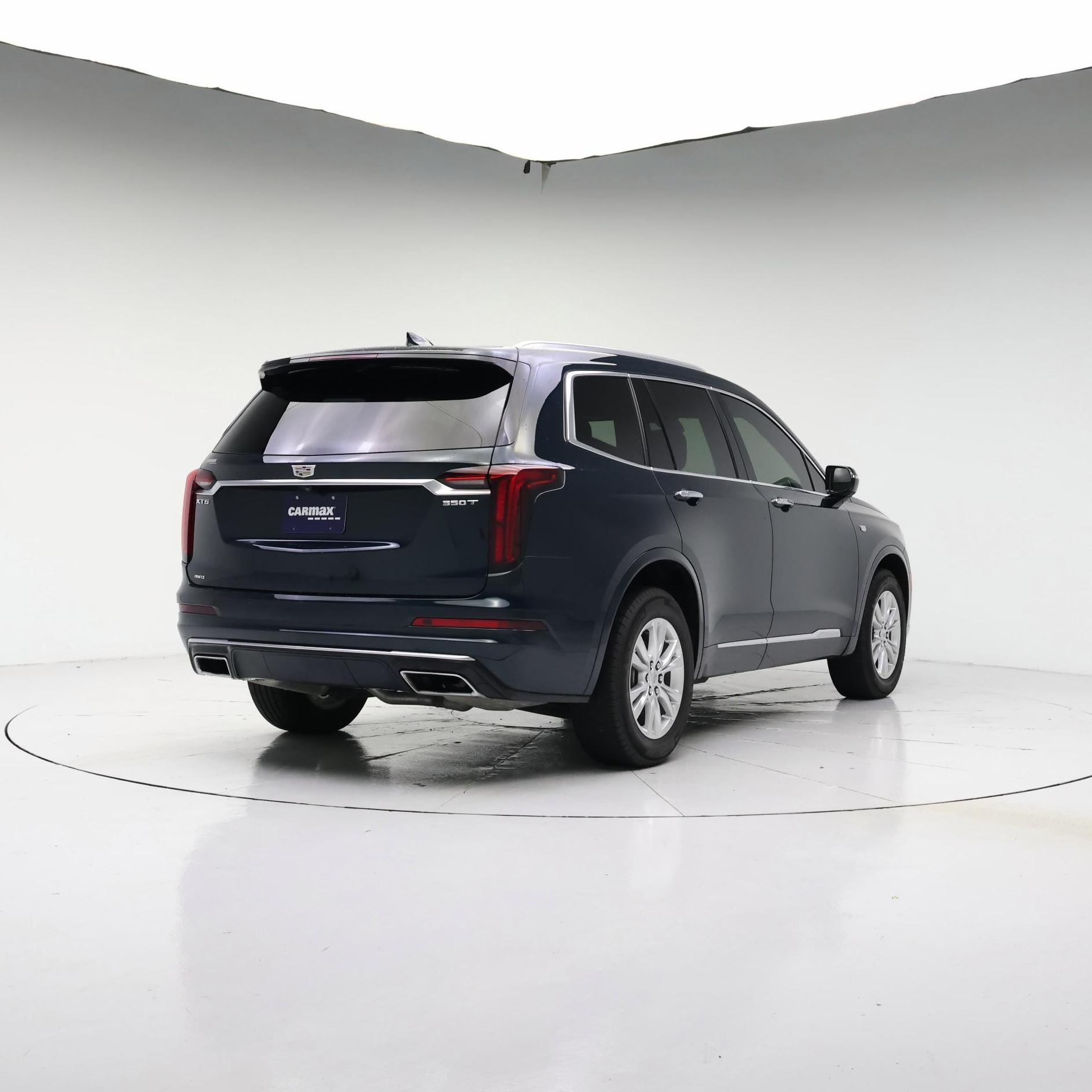 Thumbnail: 2024 Cadillac XT6 - 8