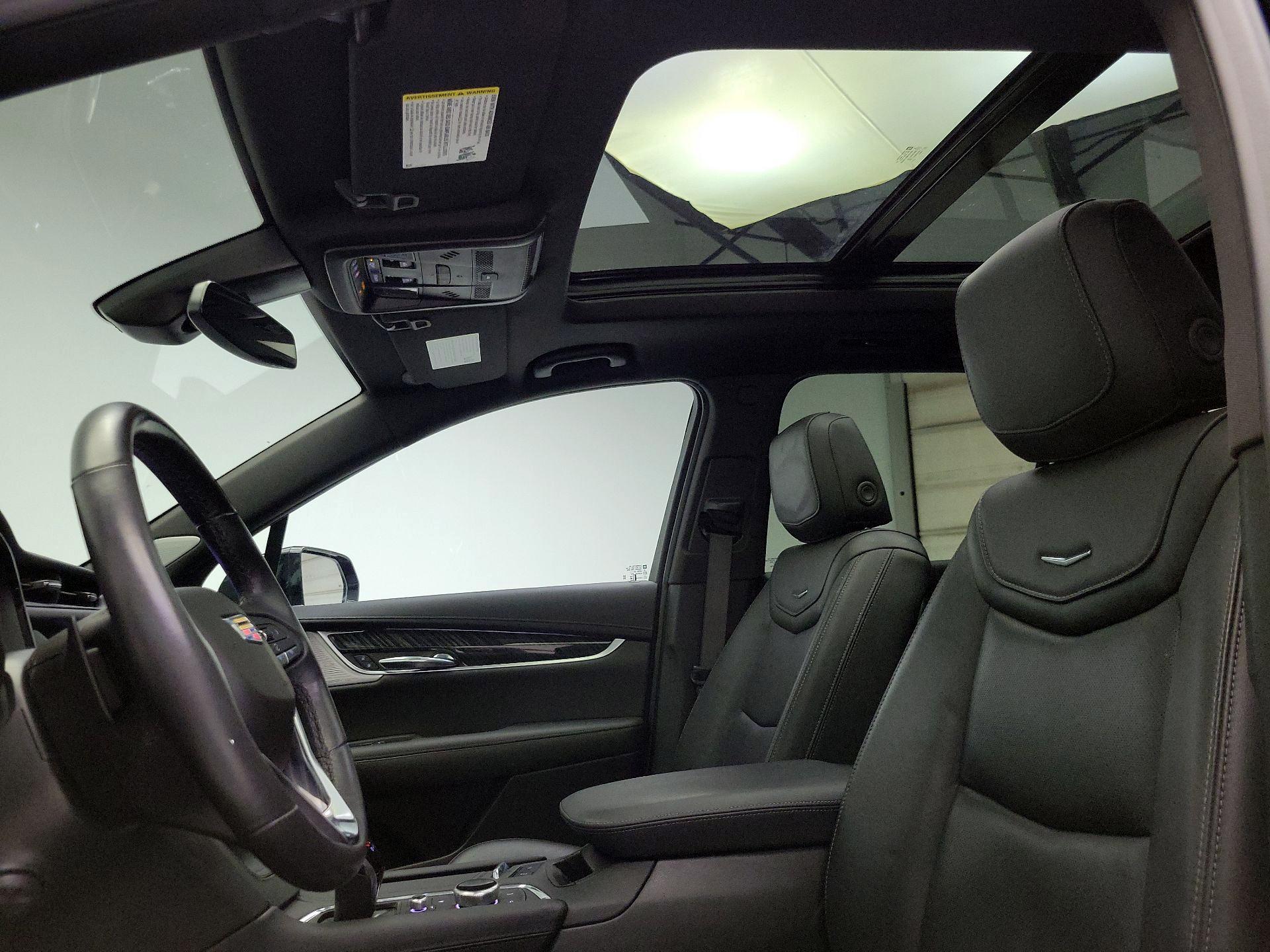 Thumbnail: 2024 Cadillac XT6 - 20
