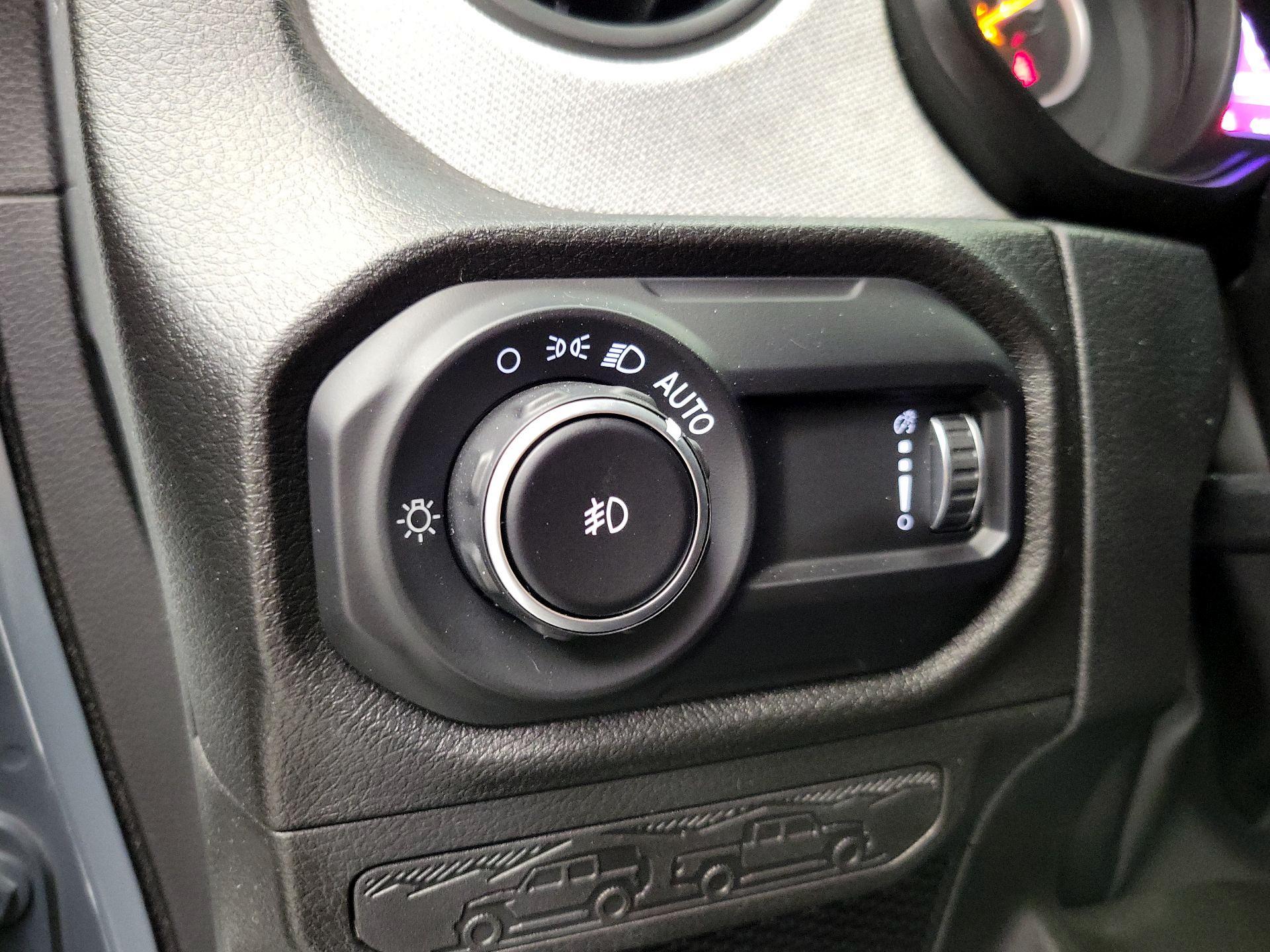 Thumbnail: 2024 Jeep Wrangler - 13