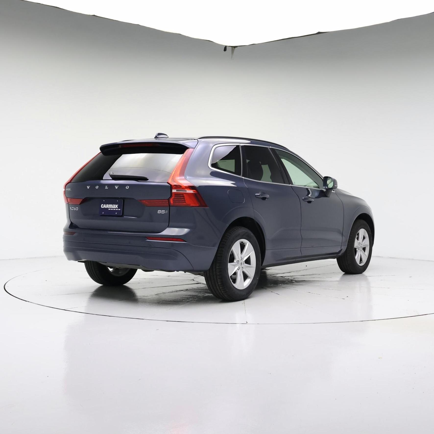 Thumbnail: 2022 Volvo XC60 - 8