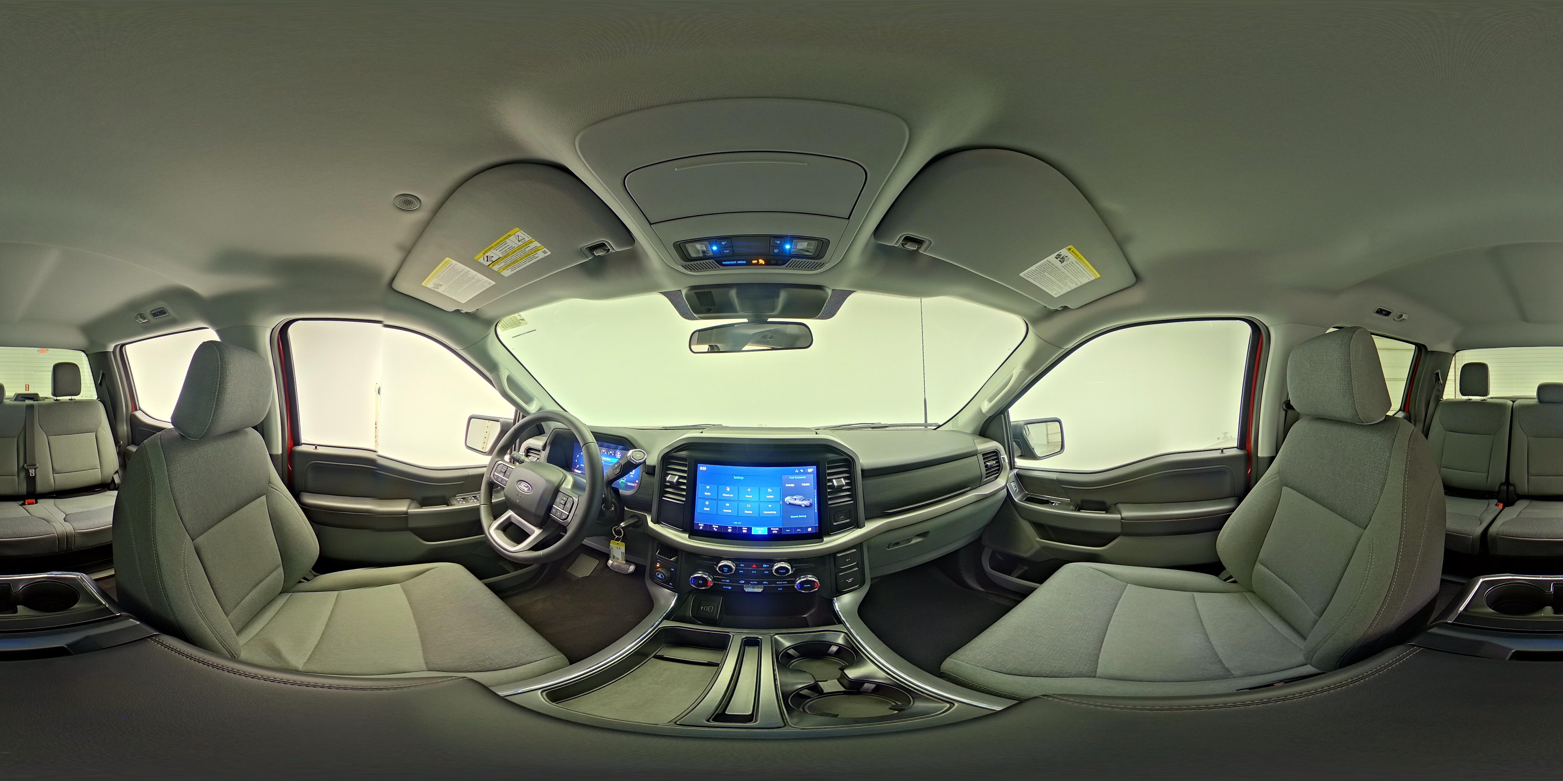 2025 Ford F-150 XLT - Photo 24