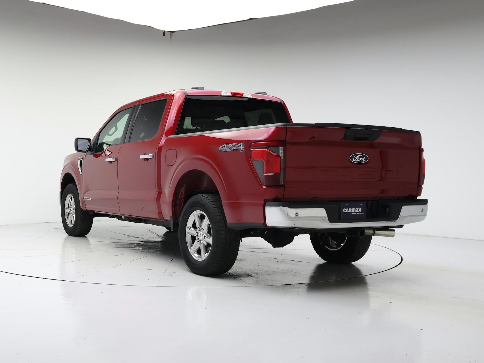 2025 Ford F-150 XLT - Photo 3
