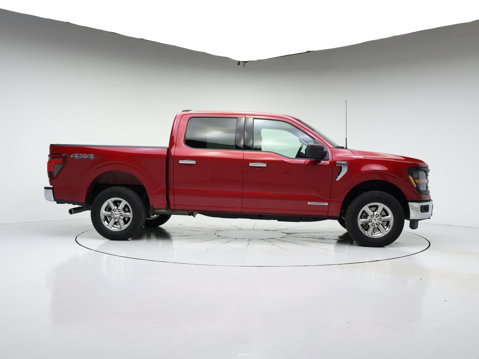 2025 Ford F-150 XLT - Photo 8