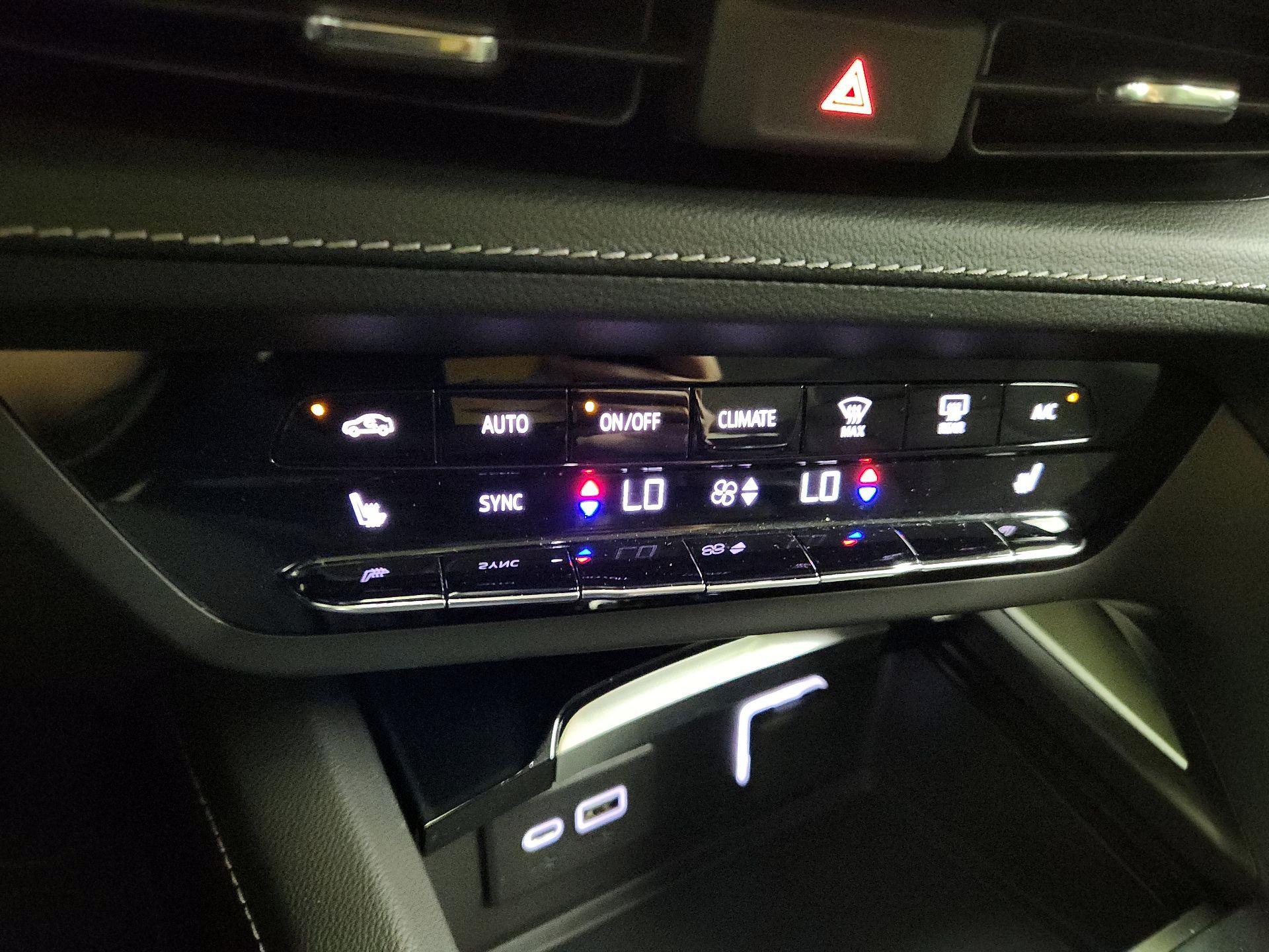 Thumbnail: 2022 Buick Envision - 16