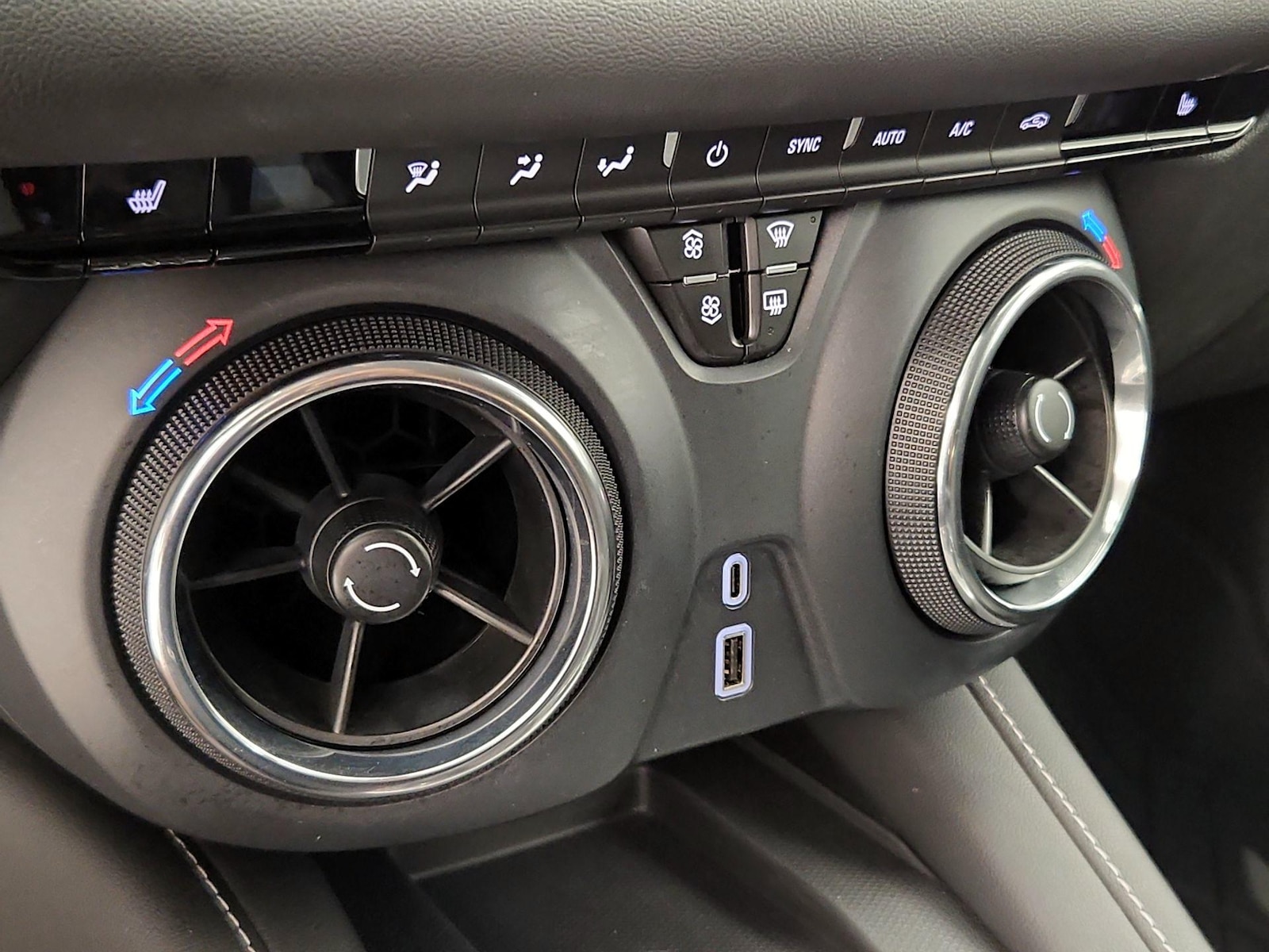 2023 Chevrolet Blazer 2LT - Photo 17