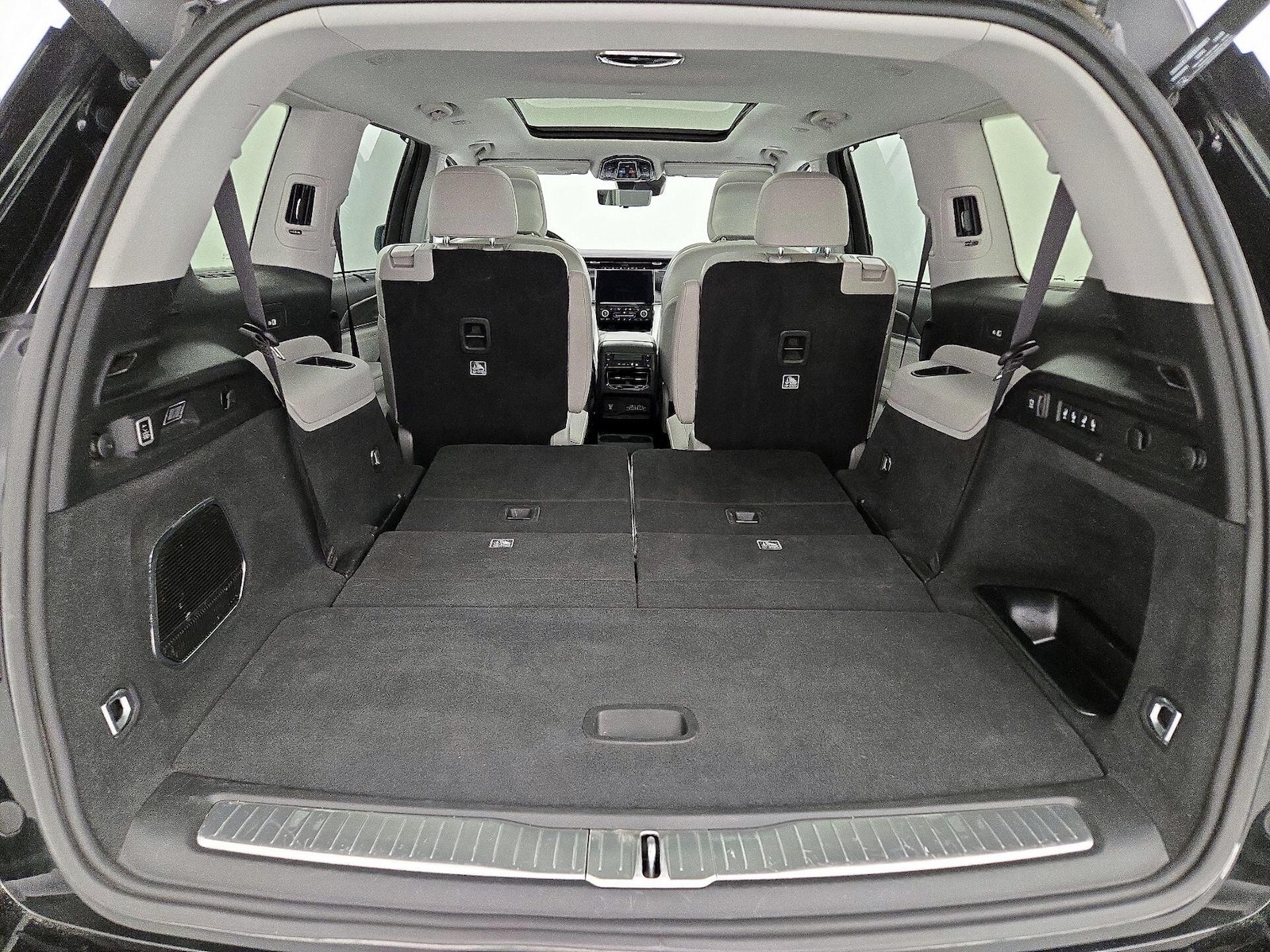 2023 Jeep Grand Cherokee L Overland - Photo 25