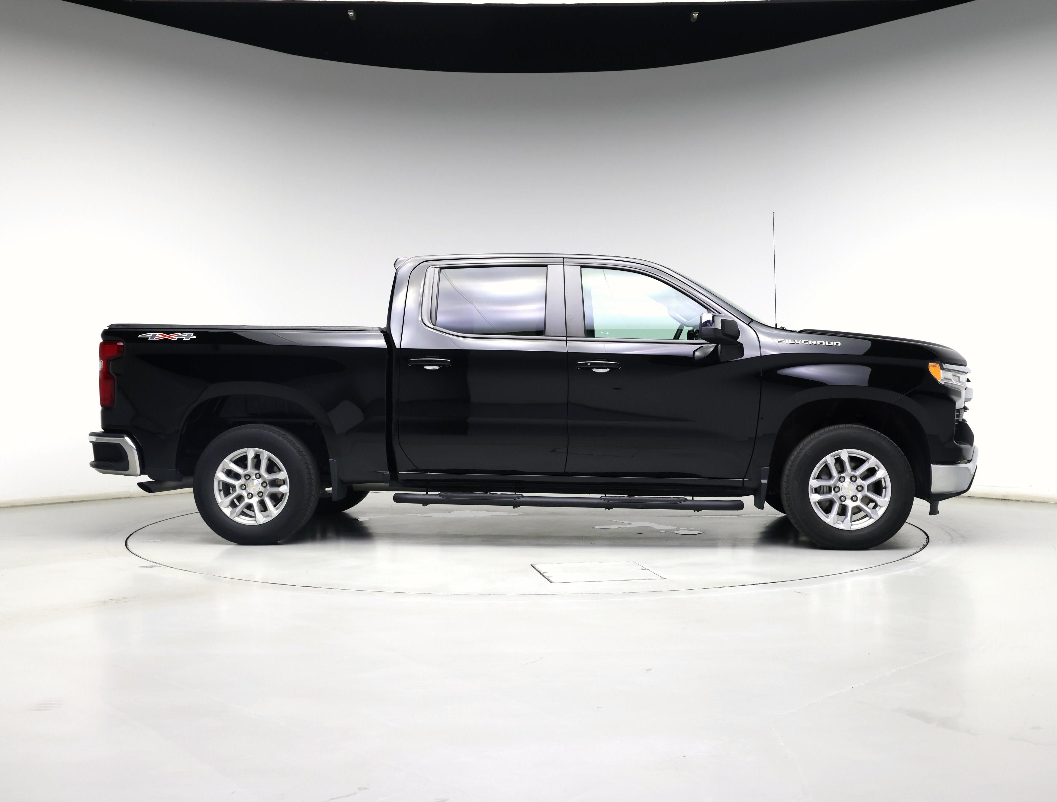 Thumbnail: 2023 Chevrolet Silverado 1500 - 7