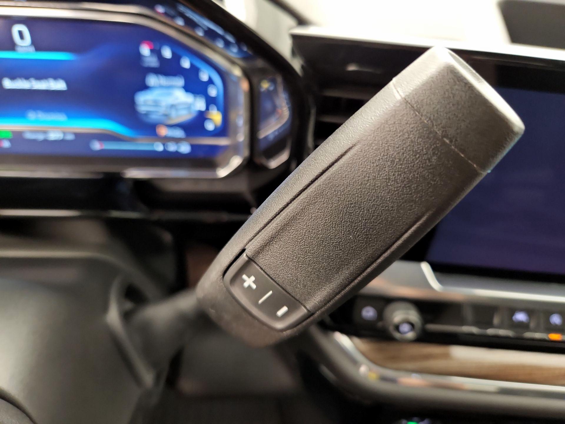 Thumbnail: 2023 Chevrolet Silverado 1500 - 18