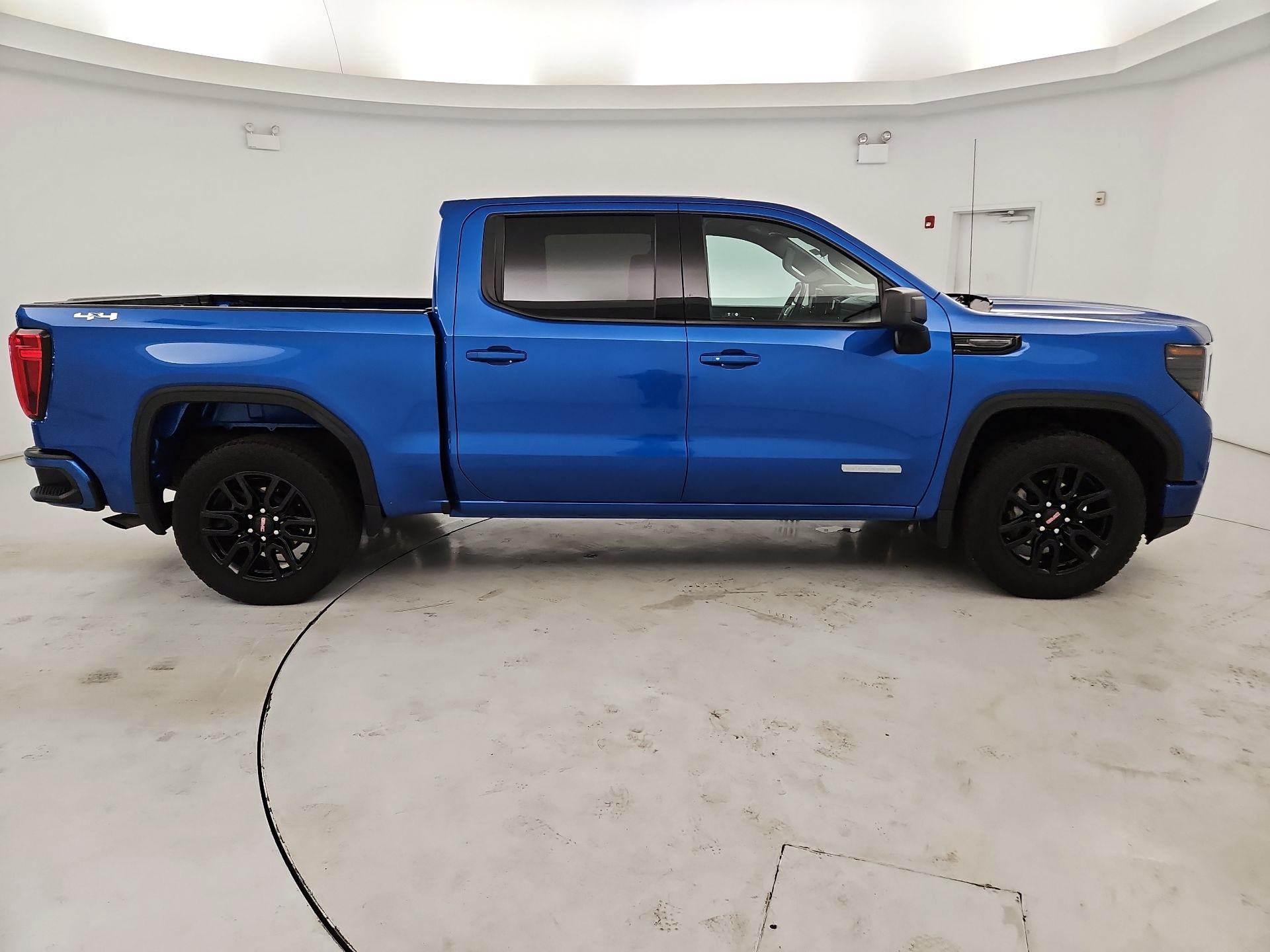 Thumbnail: 2023 GMC Sierra 1500 - 4