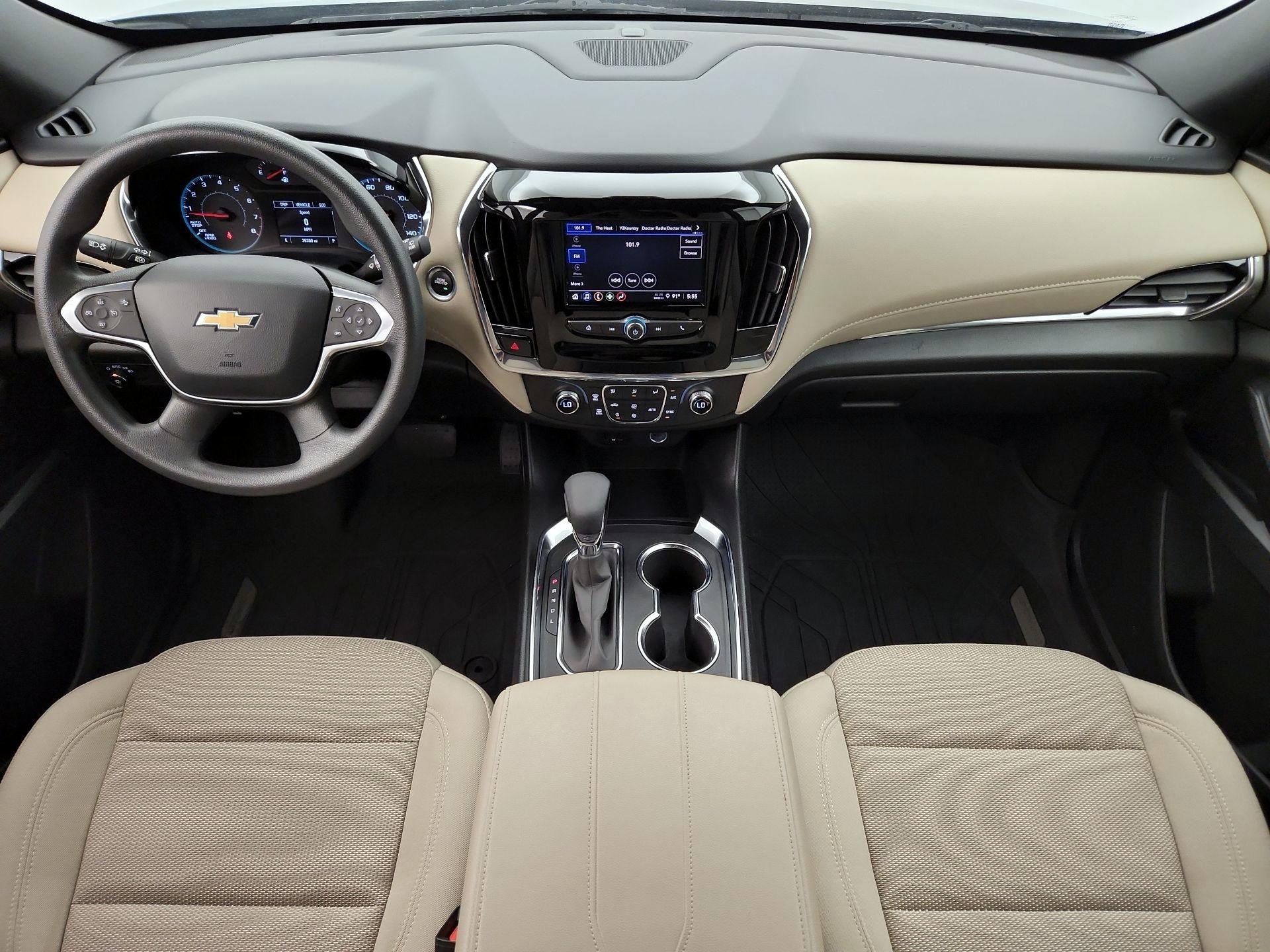 Gray 2023 Chevrolet Traverse SUV / Crossover Four-Wheel Drive Automatic
