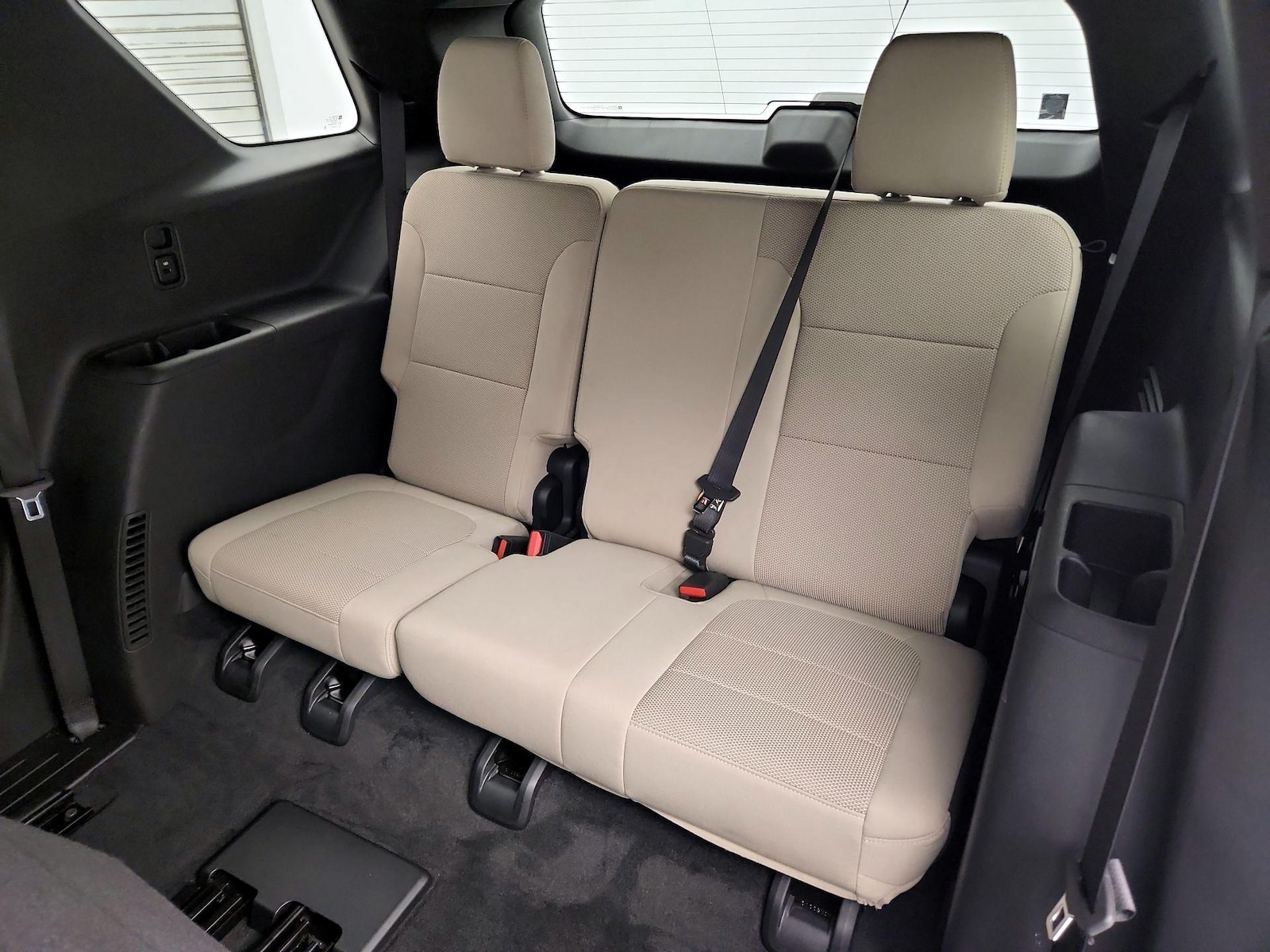 2023 Chevrolet Traverse LS - Photo 21