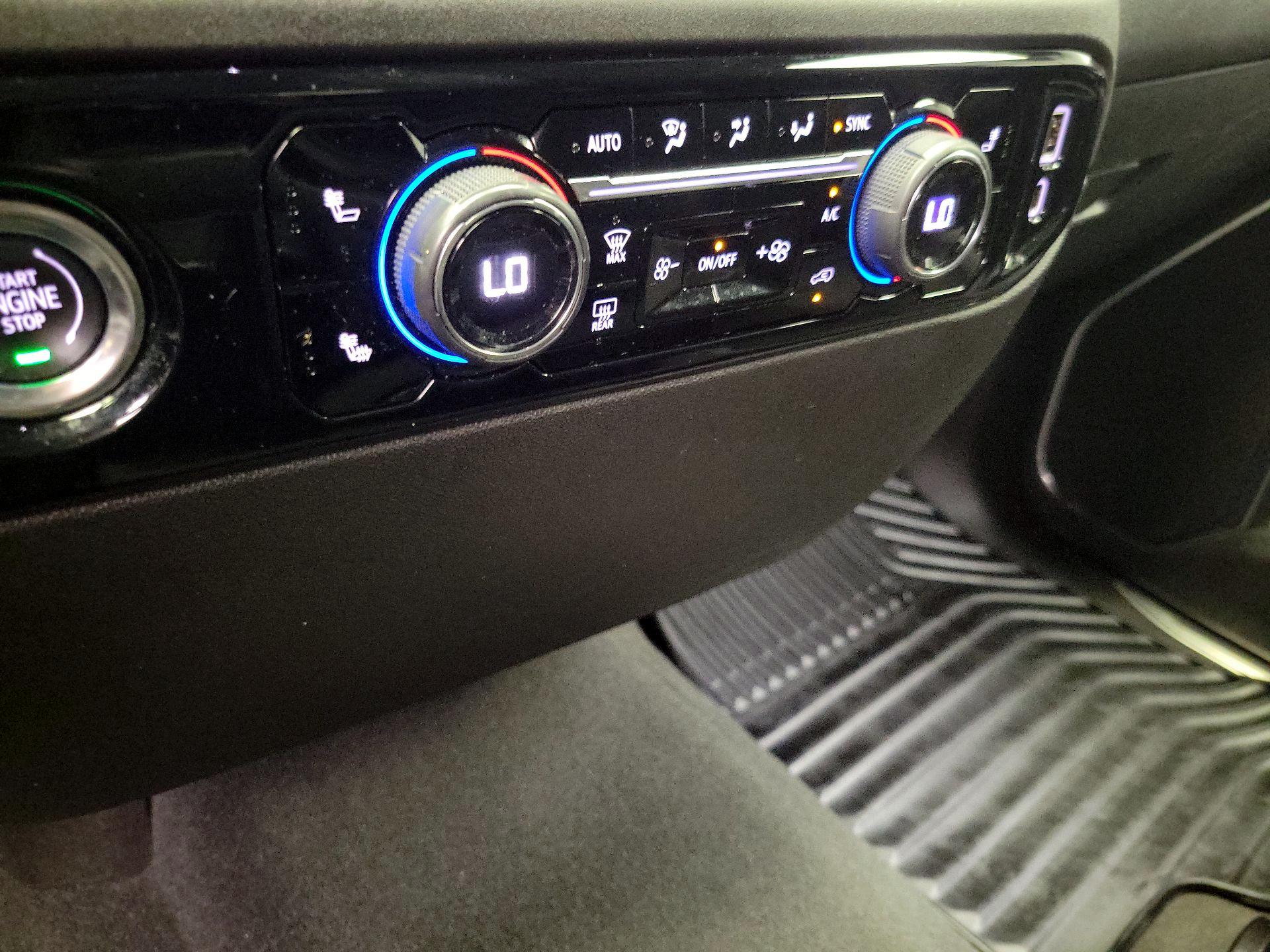 Thumbnail: 2023 Chevrolet Silverado 1500 - 16