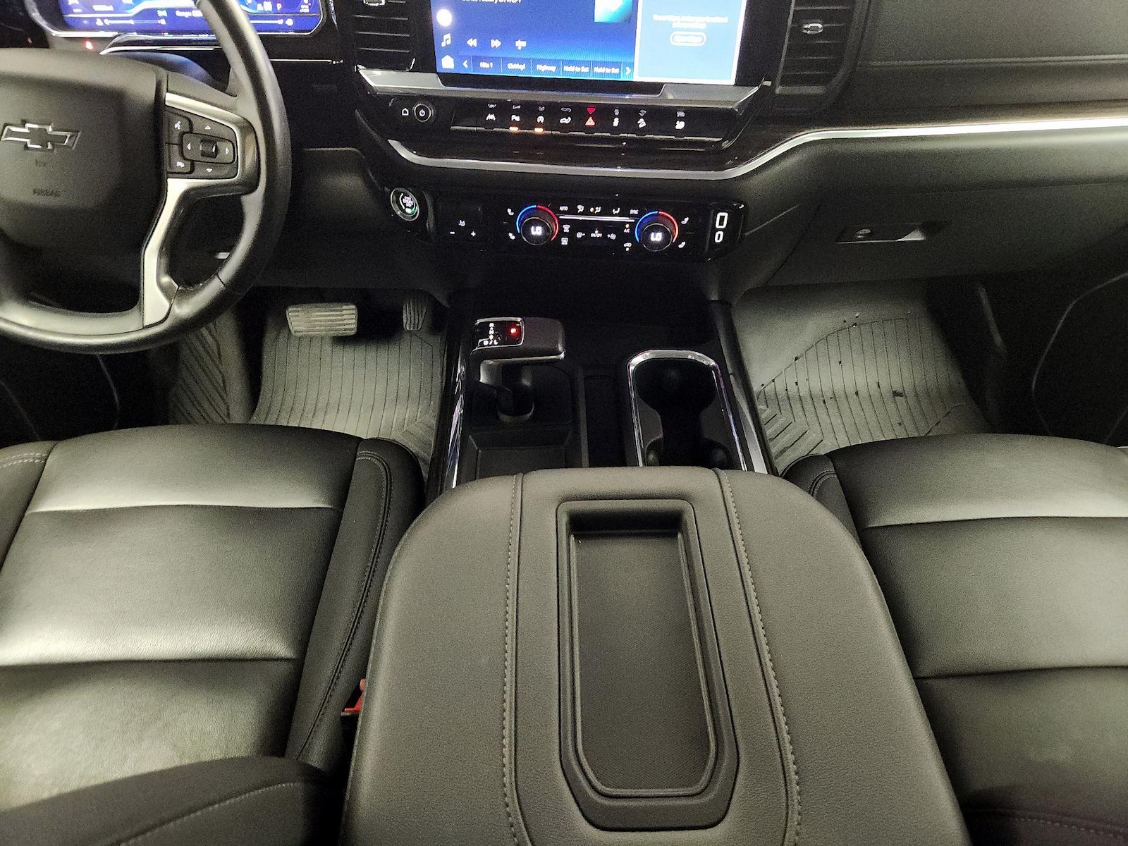 2022 Chevrolet Silverado 1500 RST - Photo 18