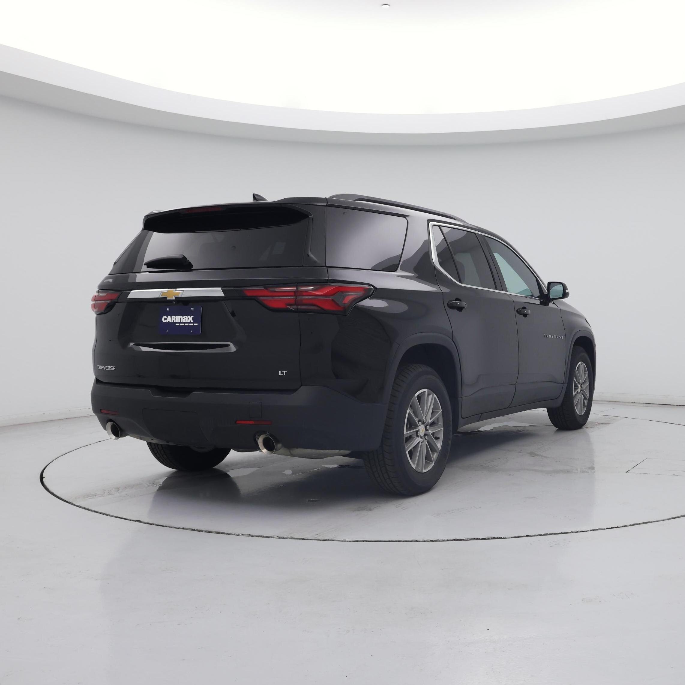 Thumbnail: 2023 Chevrolet Traverse - 8