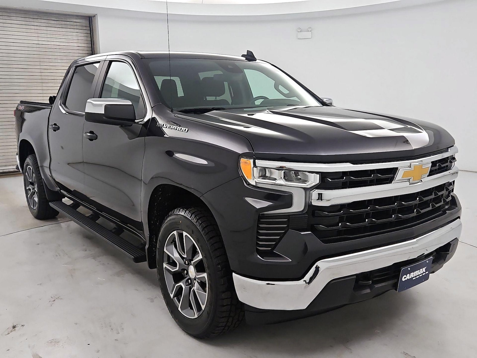2023 Chevrolet Silverado 1500 LT - Photo 1