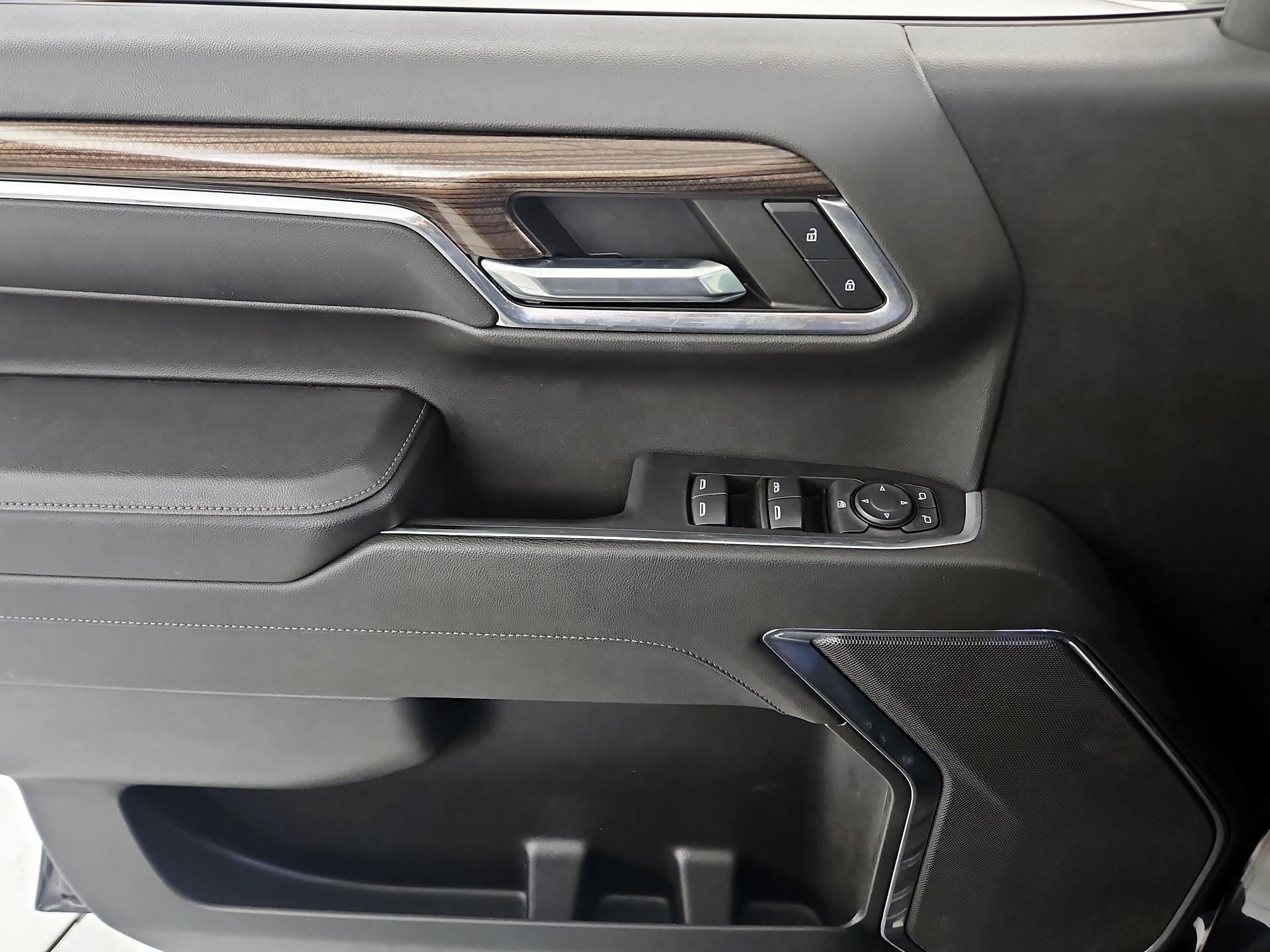 Thumbnail: 2023 Chevrolet Silverado 1500 - 10