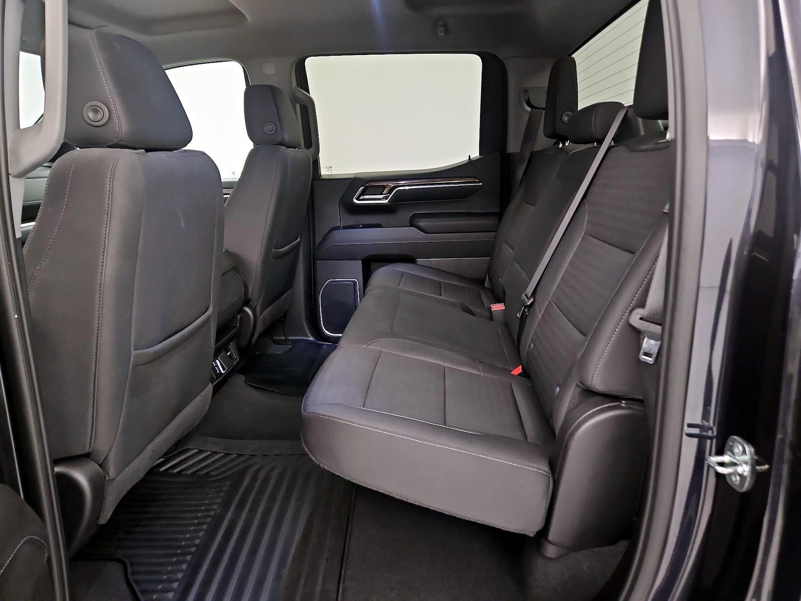 2023 Chevrolet Silverado 1500 LT - Photo 18