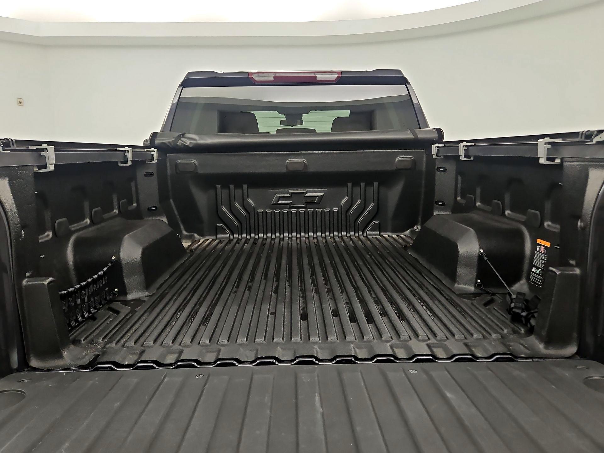 Thumbnail: 2023 Chevrolet Silverado 1500 - 18
