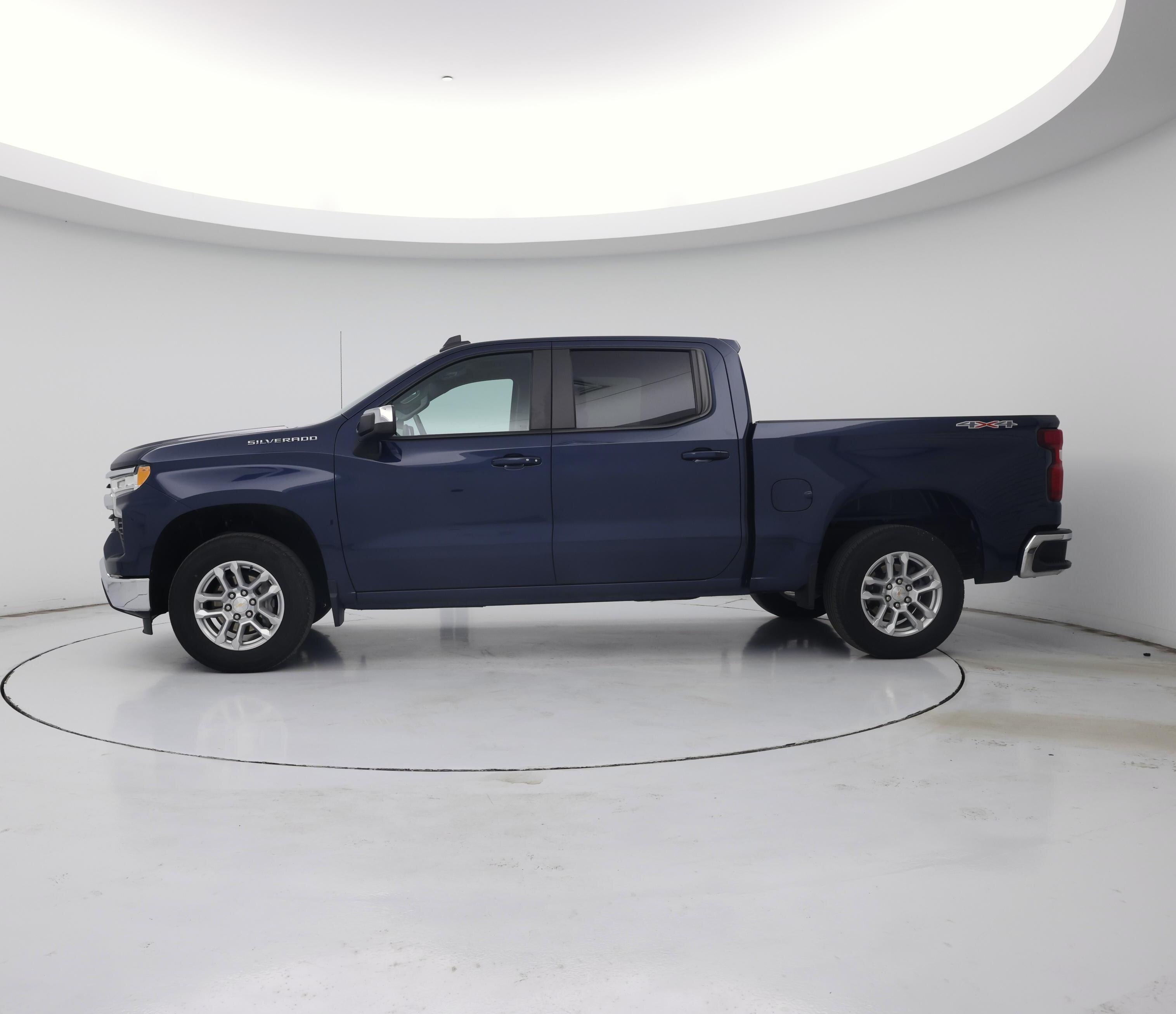 Thumbnail: 2023 Chevrolet Silverado 1500 - 3