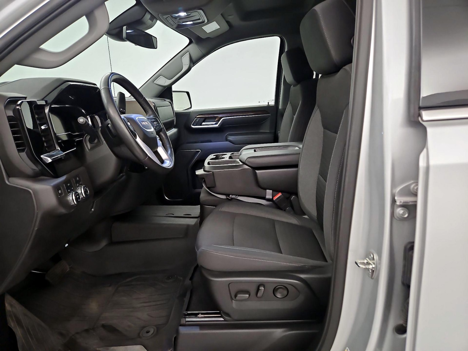 2022 GMC Sierra 1500 SLE - Photo 10