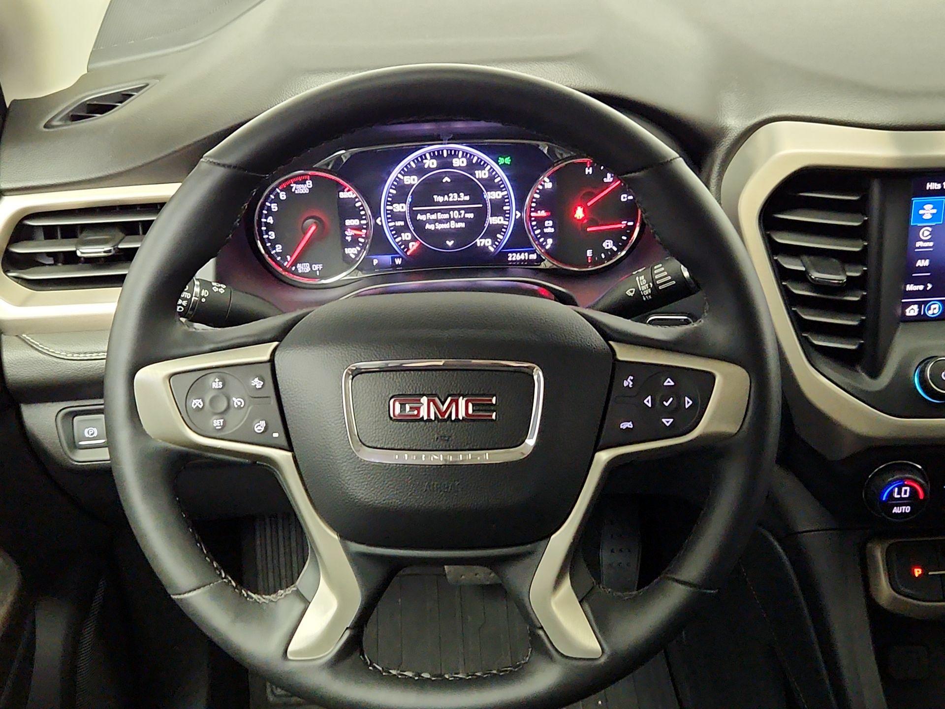 Thumbnail: 2023 GMC Acadia - 10