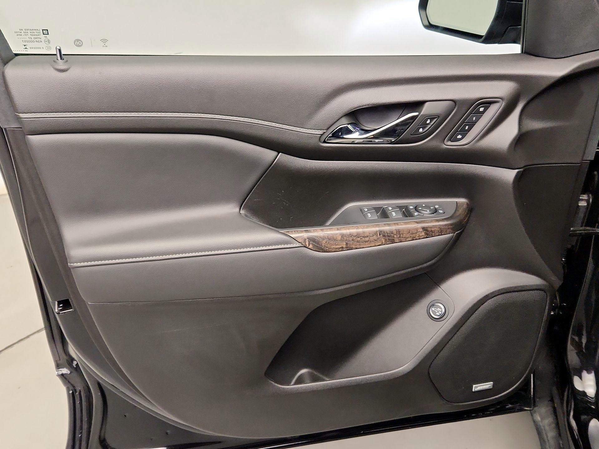 Thumbnail: 2023 GMC Acadia - 12
