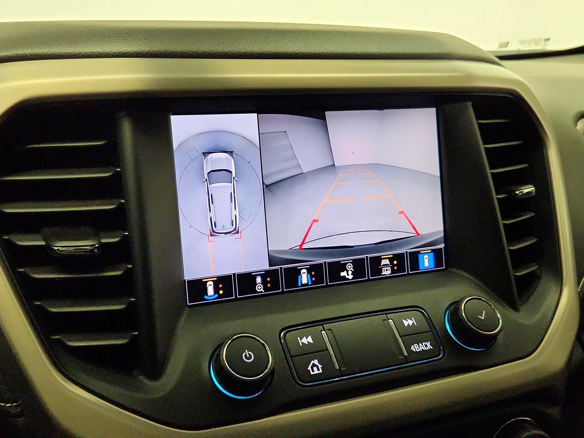 Thumbnail: 2023 GMC Acadia - 15