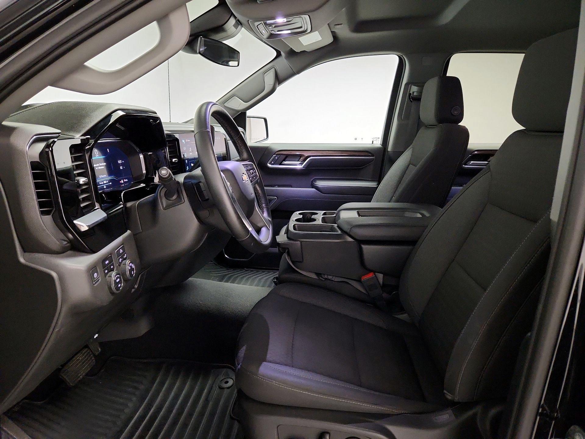 Thumbnail: 2023 Chevrolet Silverado 1500 - 11