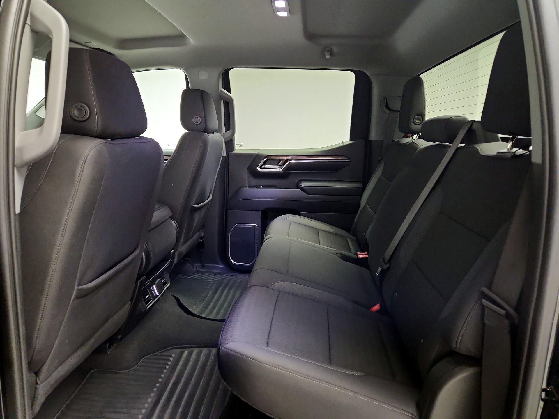 Thumbnail: 2023 Chevrolet Silverado 1500 - 19