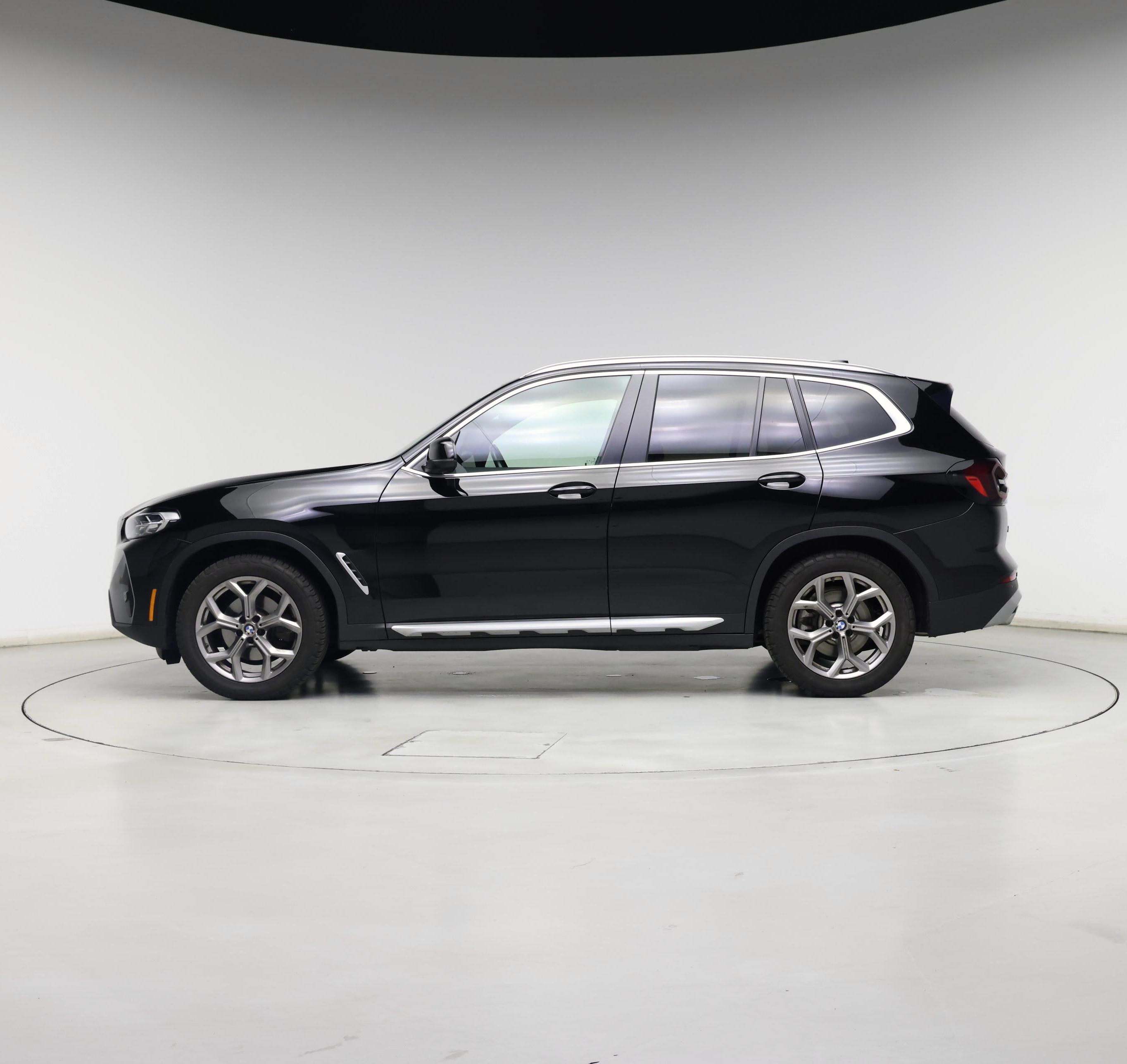 Thumbnail: 2022 BMW X3 - 3
