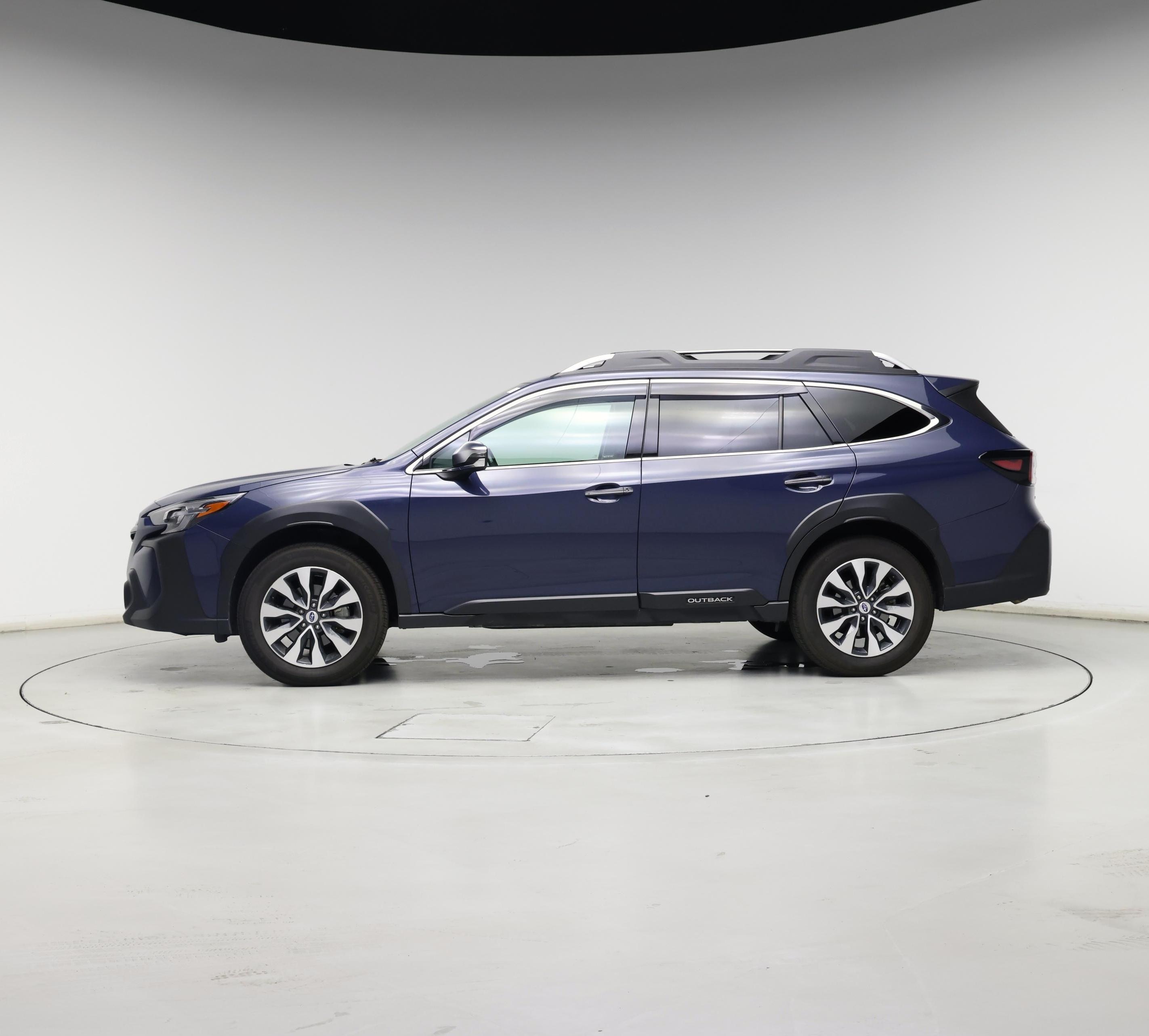 Thumbnail: 2023 Subaru Outback - 3