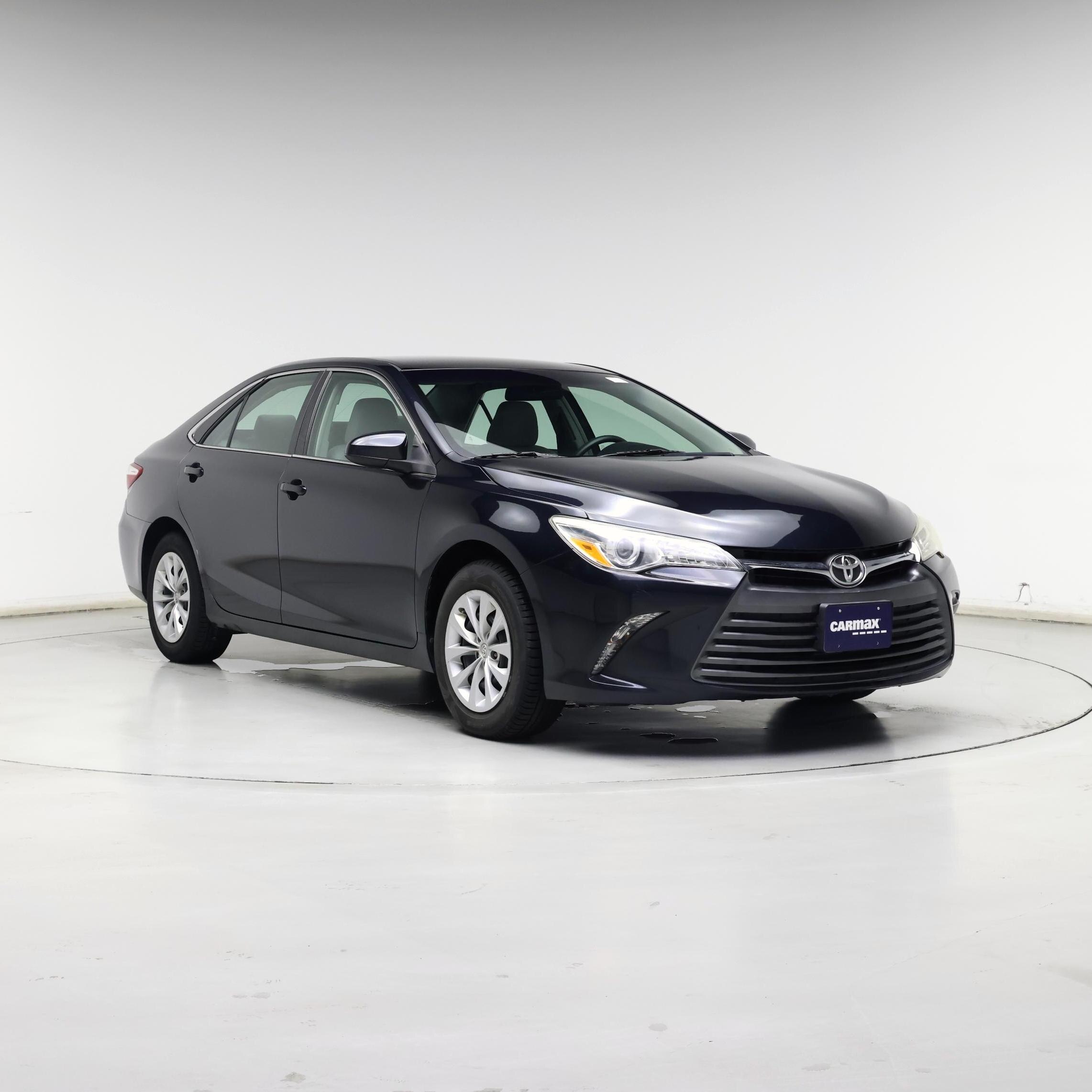 Blue 2015 Toyota Camry Sedan Front-Wheel Drive Automatic