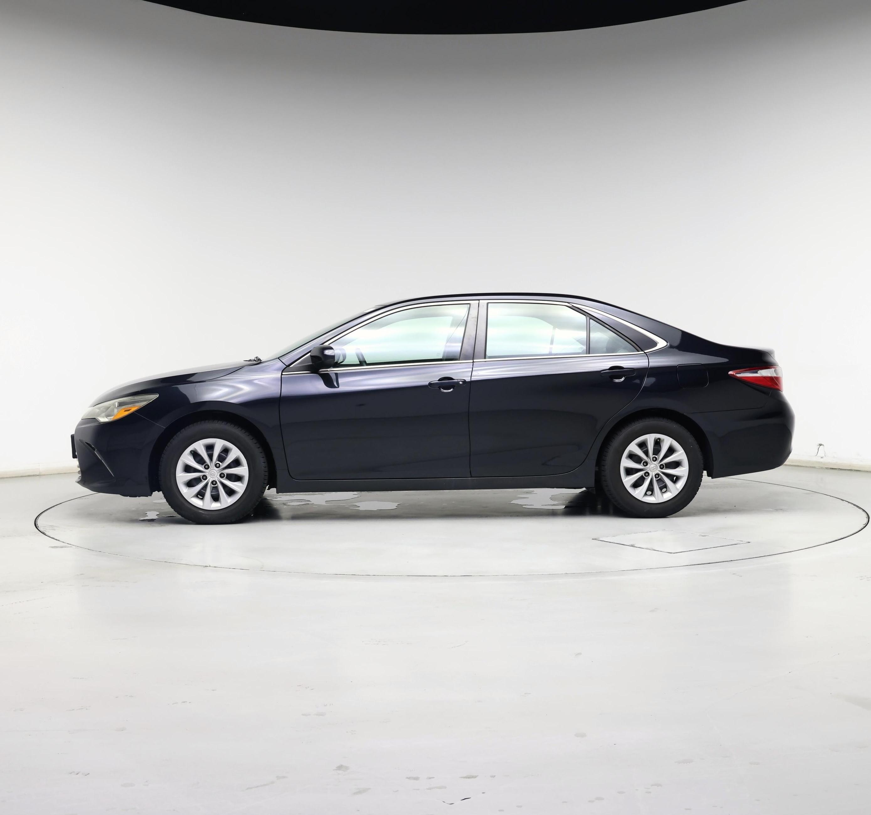 Thumbnail: 2015 Toyota Camry - 3