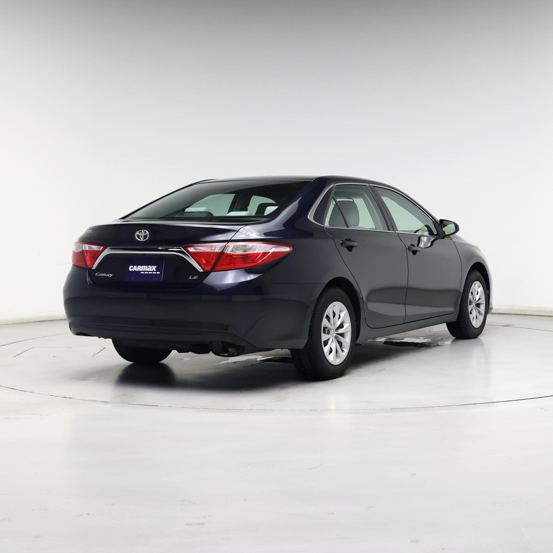 Thumbnail: 2015 Toyota Camry - 8