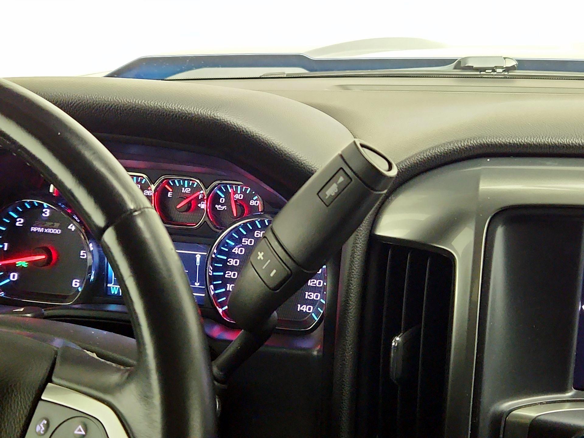 Thumbnail: 2019 Chevrolet Silverado 1500 - 17