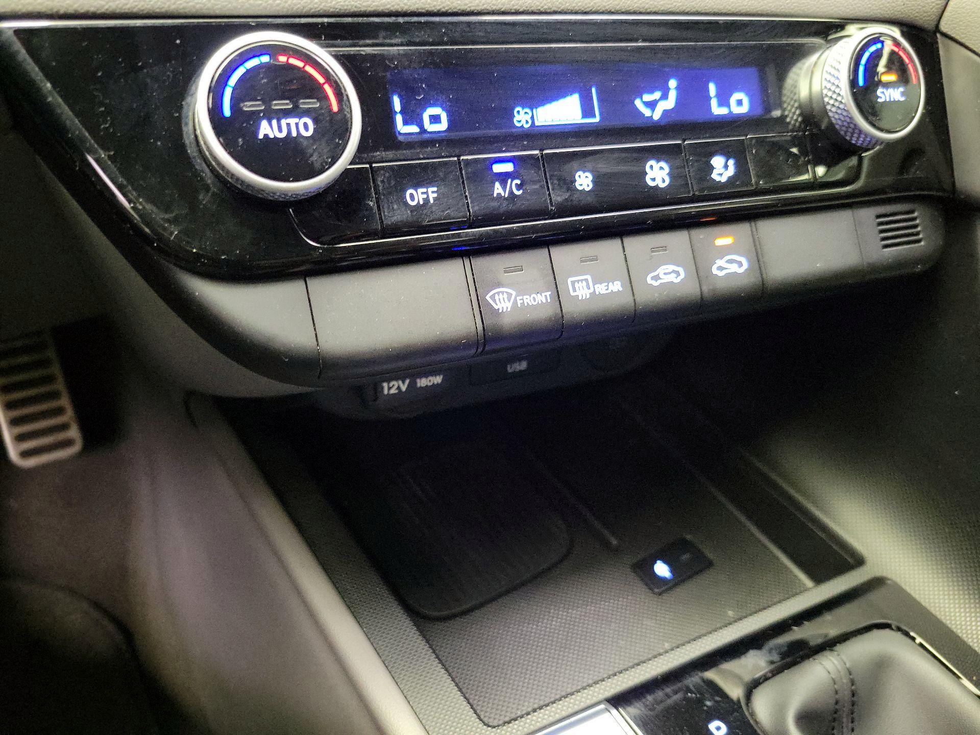 Thumbnail: 2025 Hyundai Elantra - 16