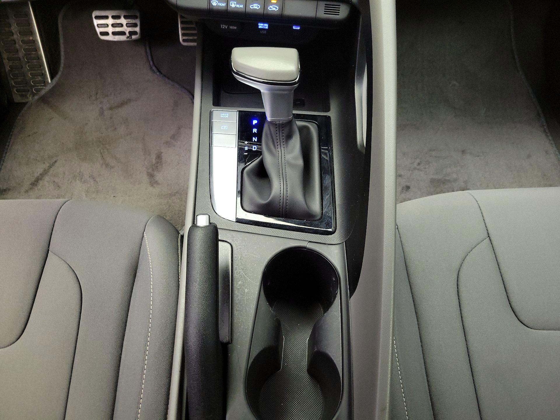 Thumbnail: 2025 Hyundai Elantra - 17