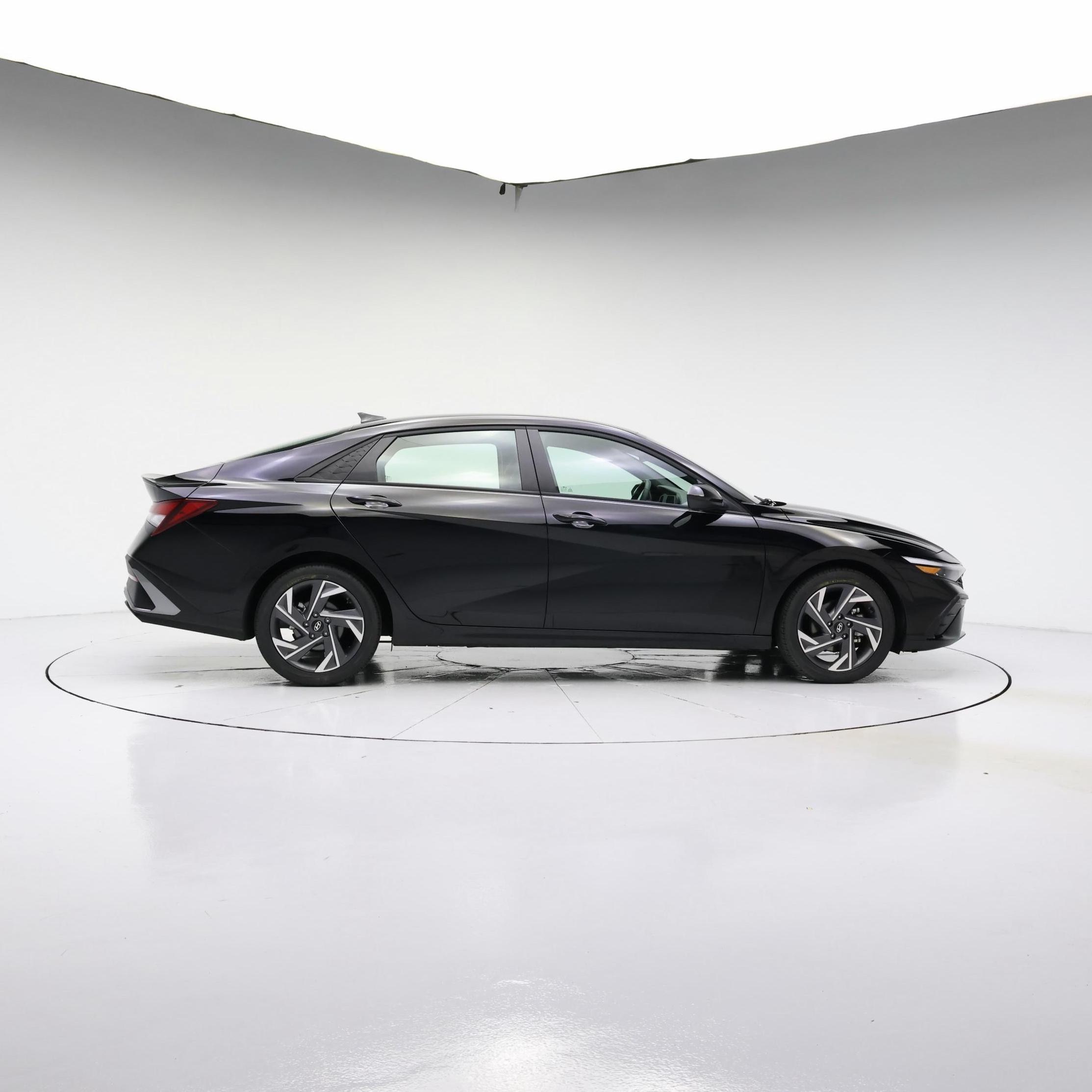 Thumbnail: 2025 Hyundai Elantra - 7