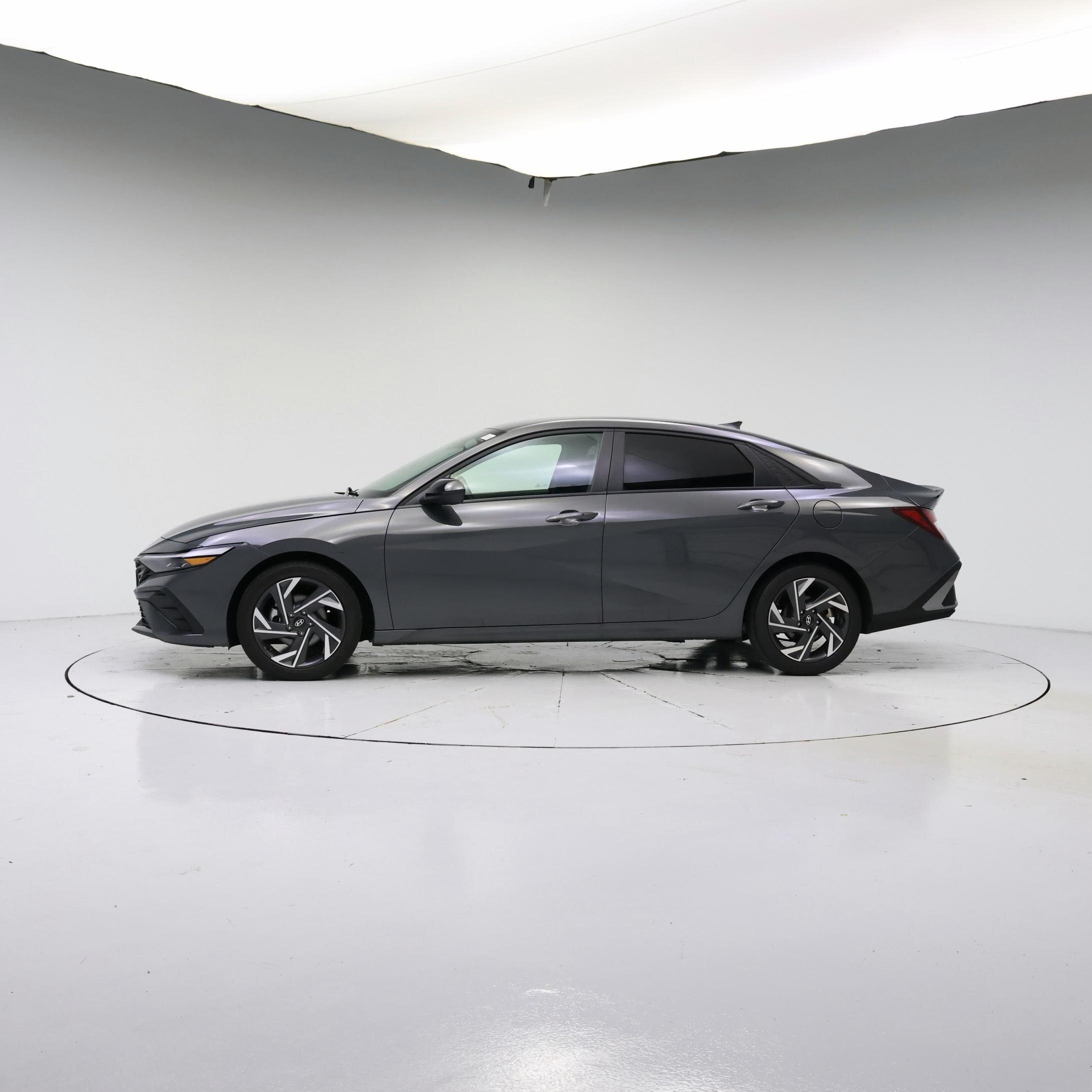 Thumbnail: 2025 Hyundai Elantra - 3