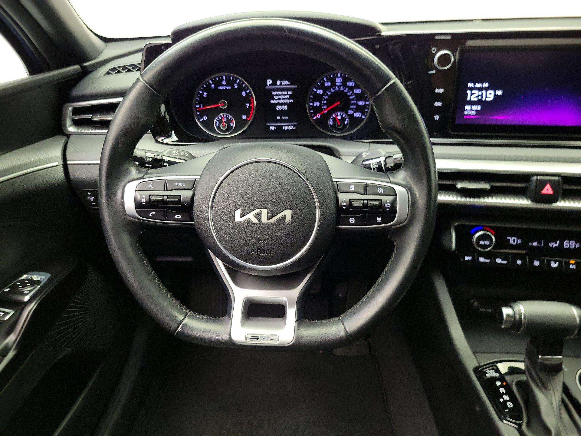 Thumbnail: 2024 Kia K5 - 10