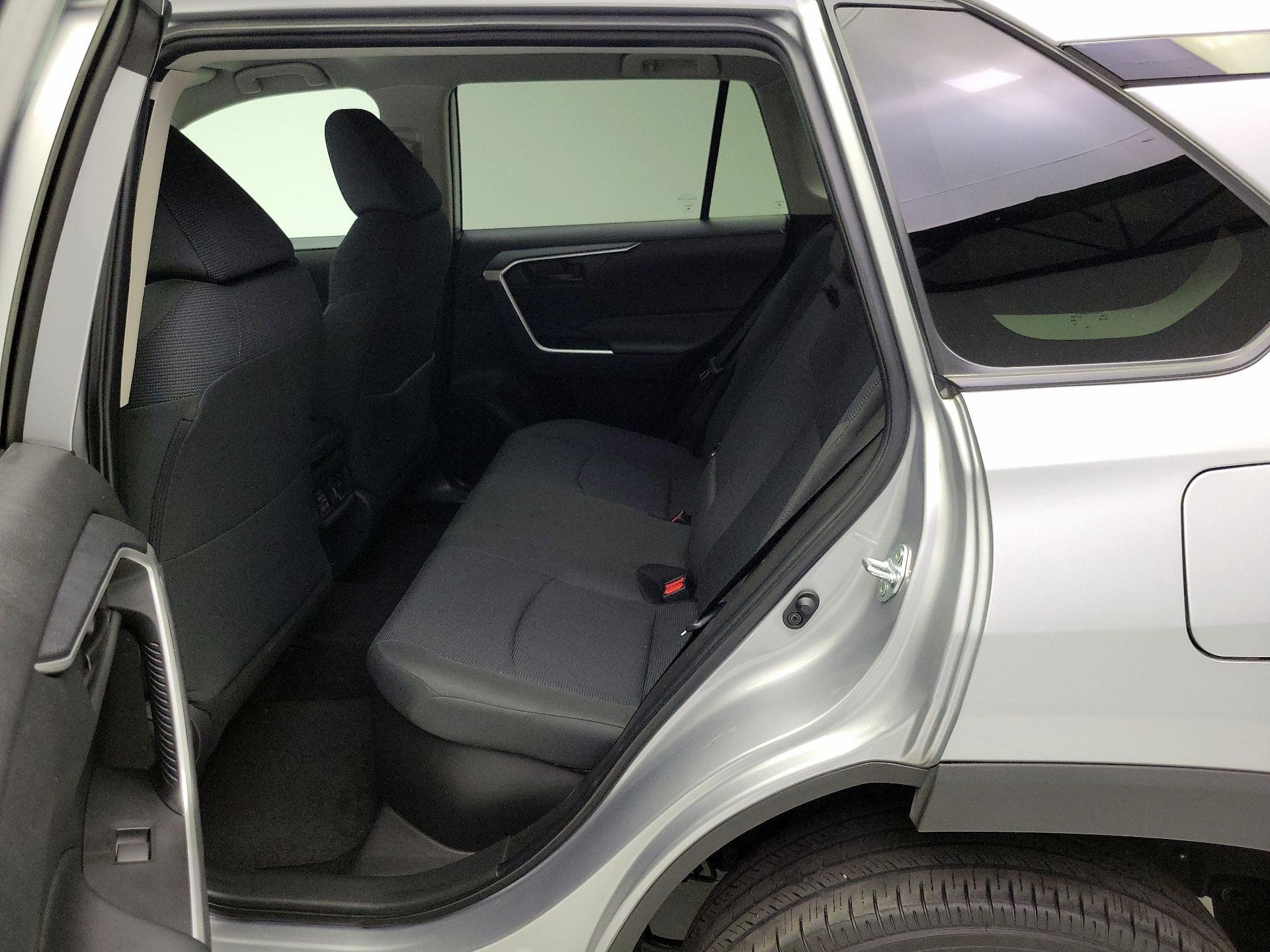 Thumbnail: 2024 Toyota RAV4 - 20