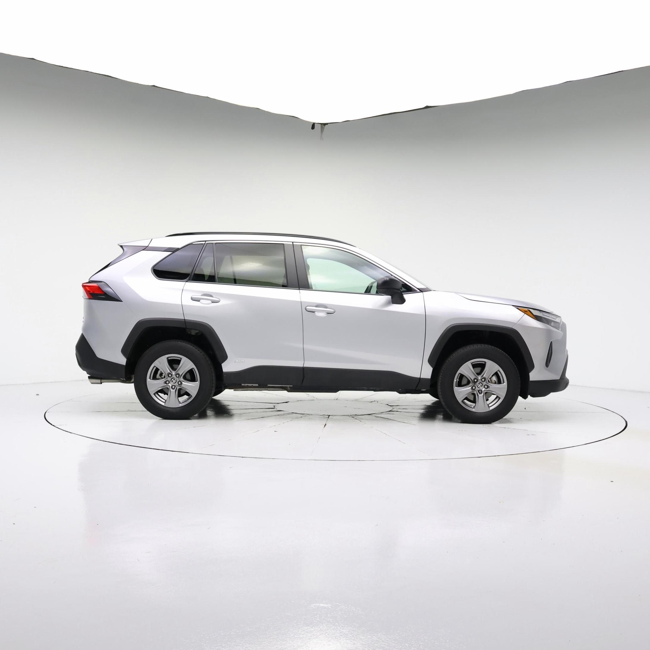 Thumbnail: 2024 Toyota RAV4 - 7