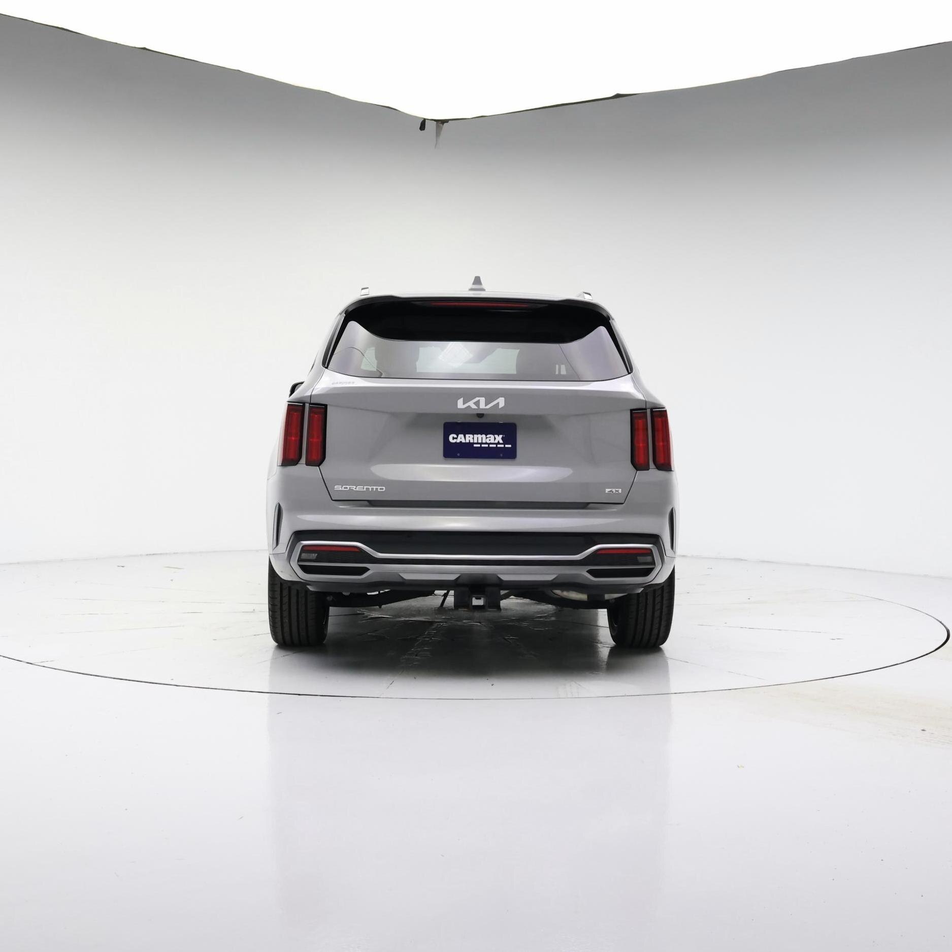 Thumbnail: 2023 Kia Sorento - 6