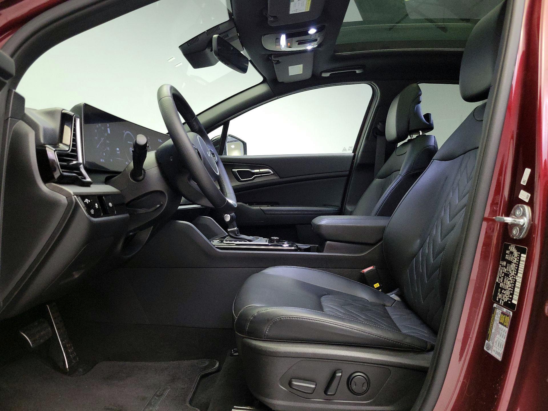 Thumbnail: 2023 Kia Sportage - 11