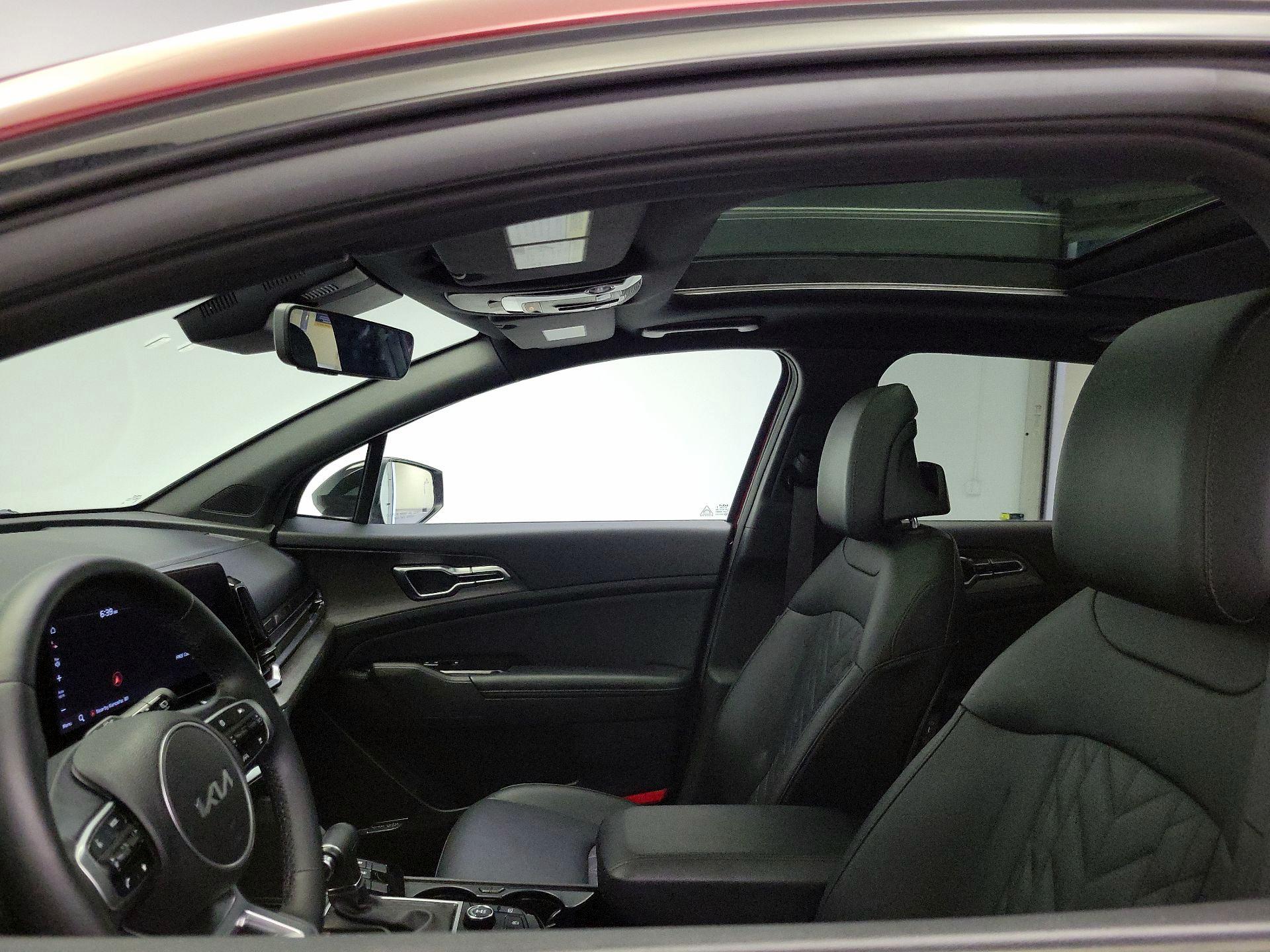 Thumbnail: 2023 Kia Sportage - 20