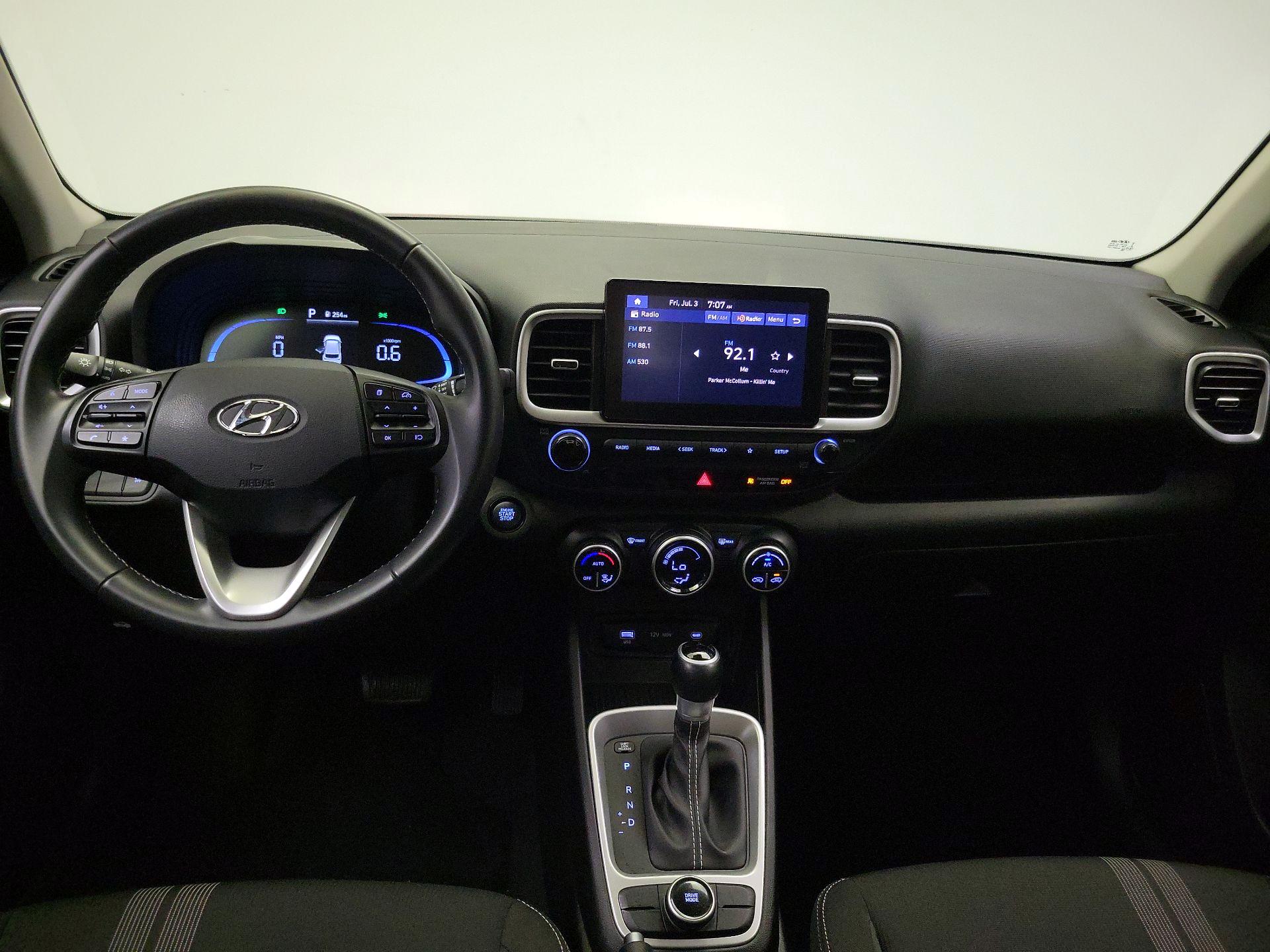 Thumbnail: 2024 Hyundai Venue - 9