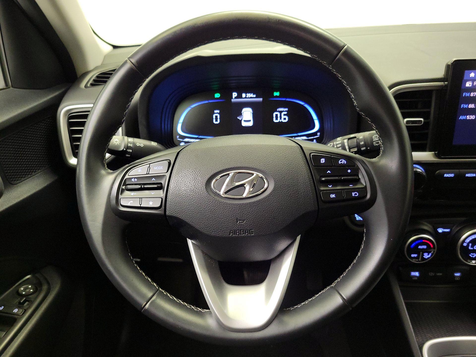 Thumbnail: 2024 Hyundai Venue - 10
