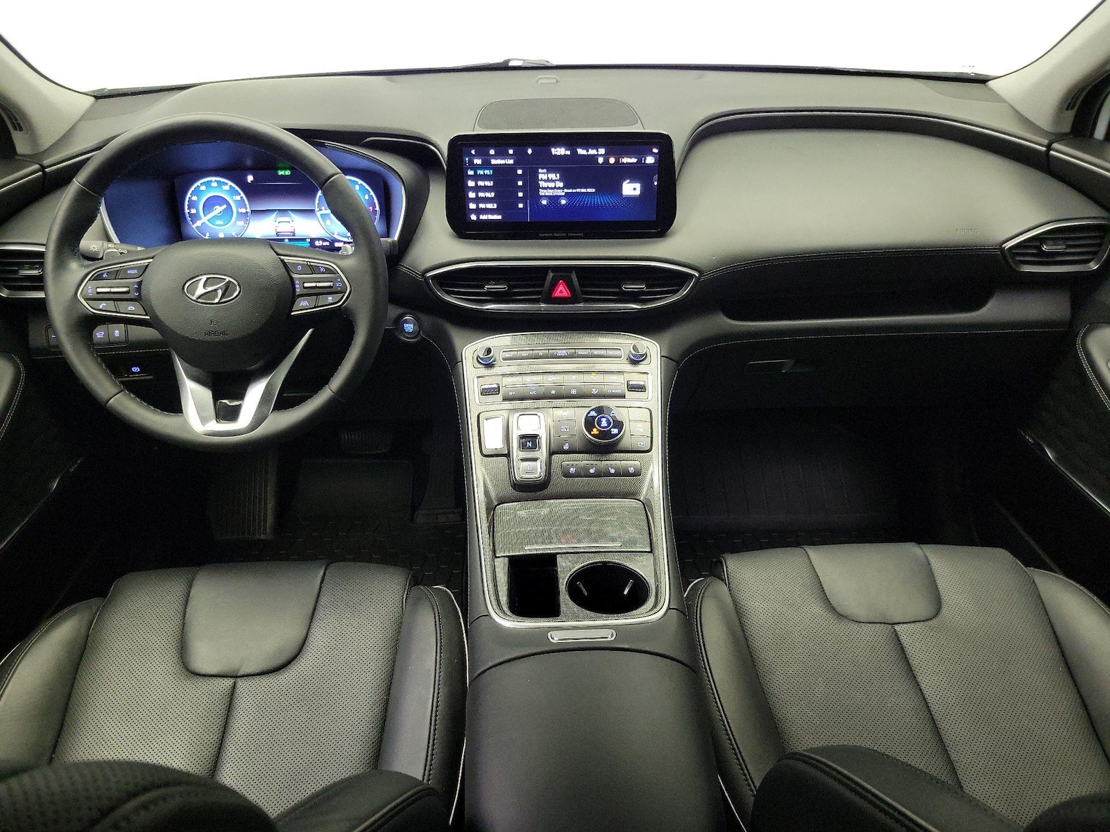 2023 Hyundai Santa Fe Limited - Photo 10