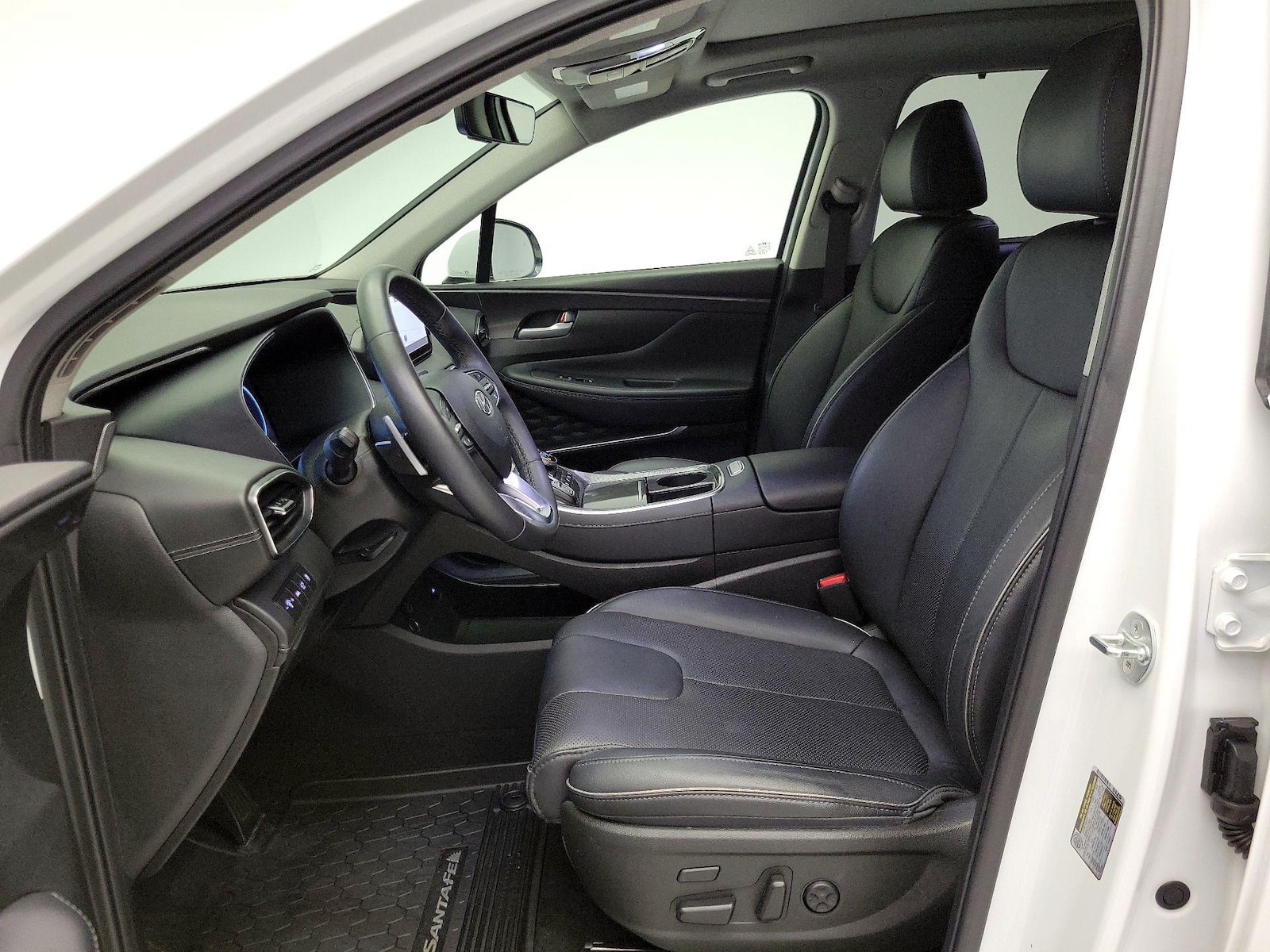 2023 Hyundai Santa Fe Limited - Photo 12